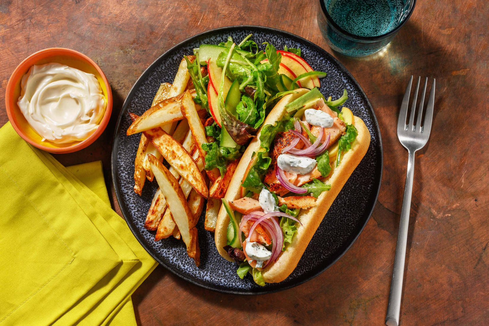 Skandinaviske lakse-hotdogs