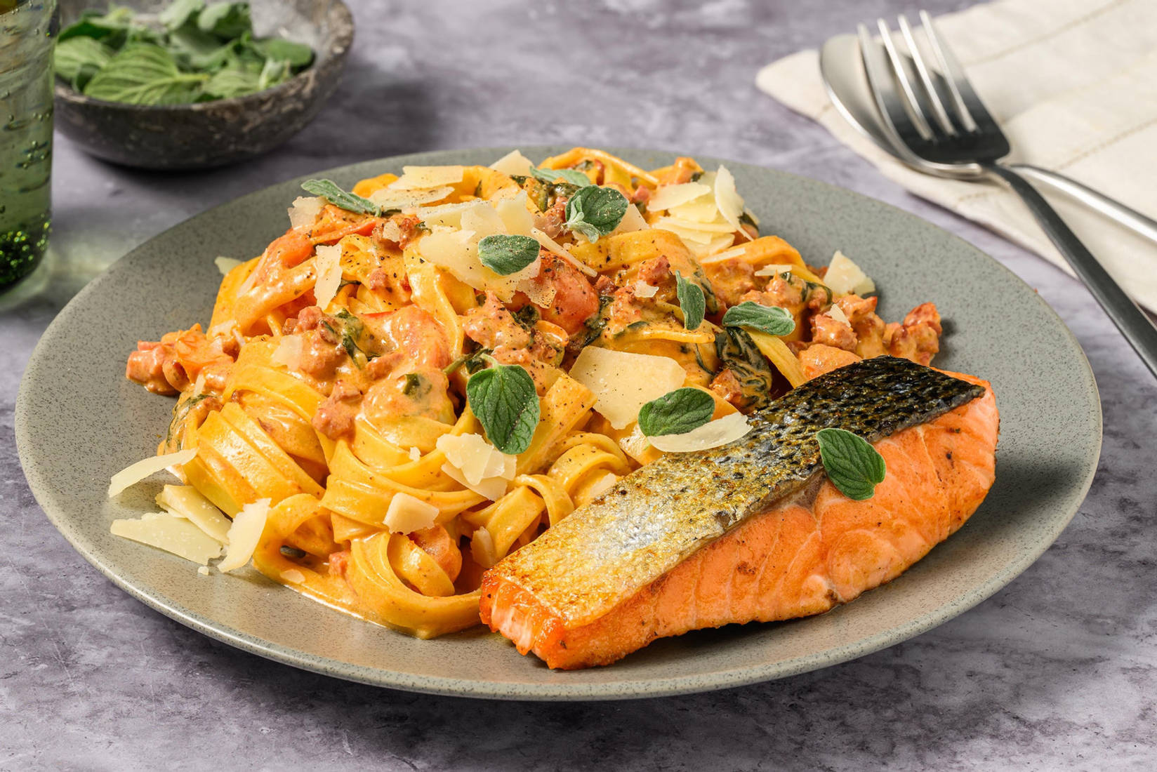 Toskansk vinterlax och krämig tagliatelle