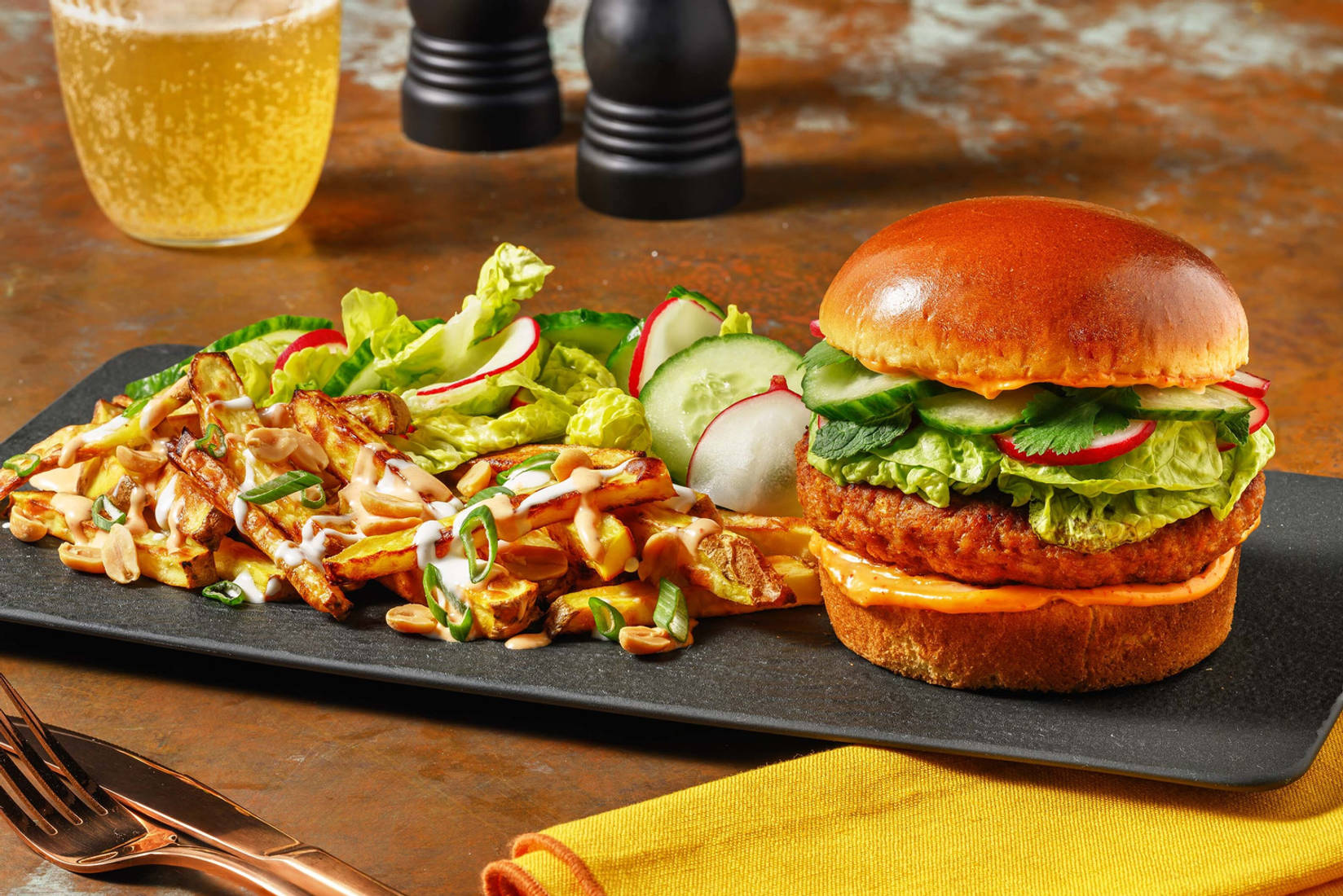 Vietnamesisk-inspirerad fläskburgare