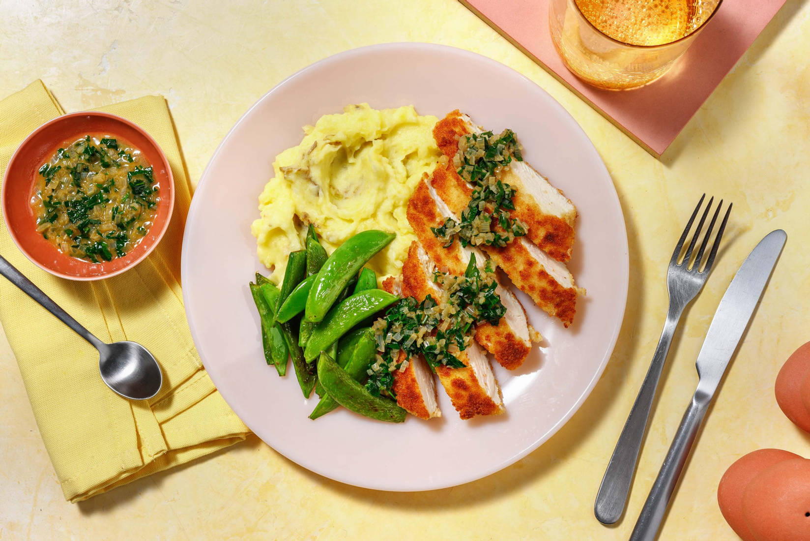 Crispy Chicken in Roasted Garlic Butter Sauce