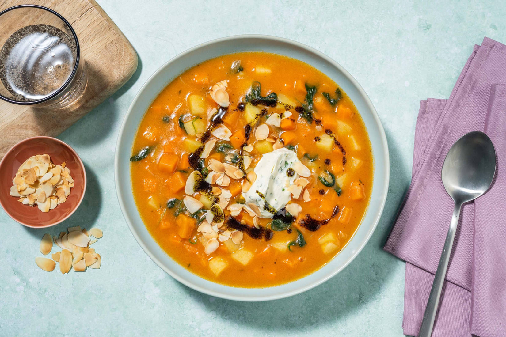 Süsskartoffeleintopf mit Spinat & Rüebli