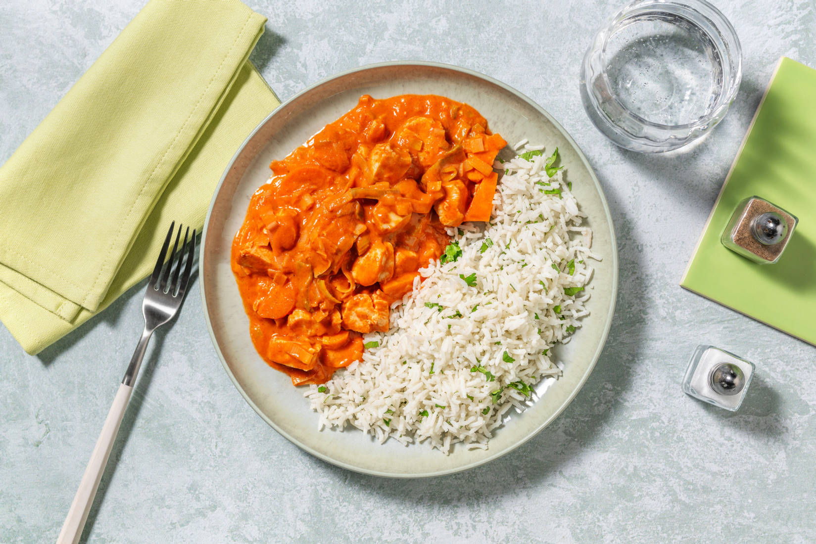 Pouletgeschnetzeltes in Tomaten-Rahmsauce