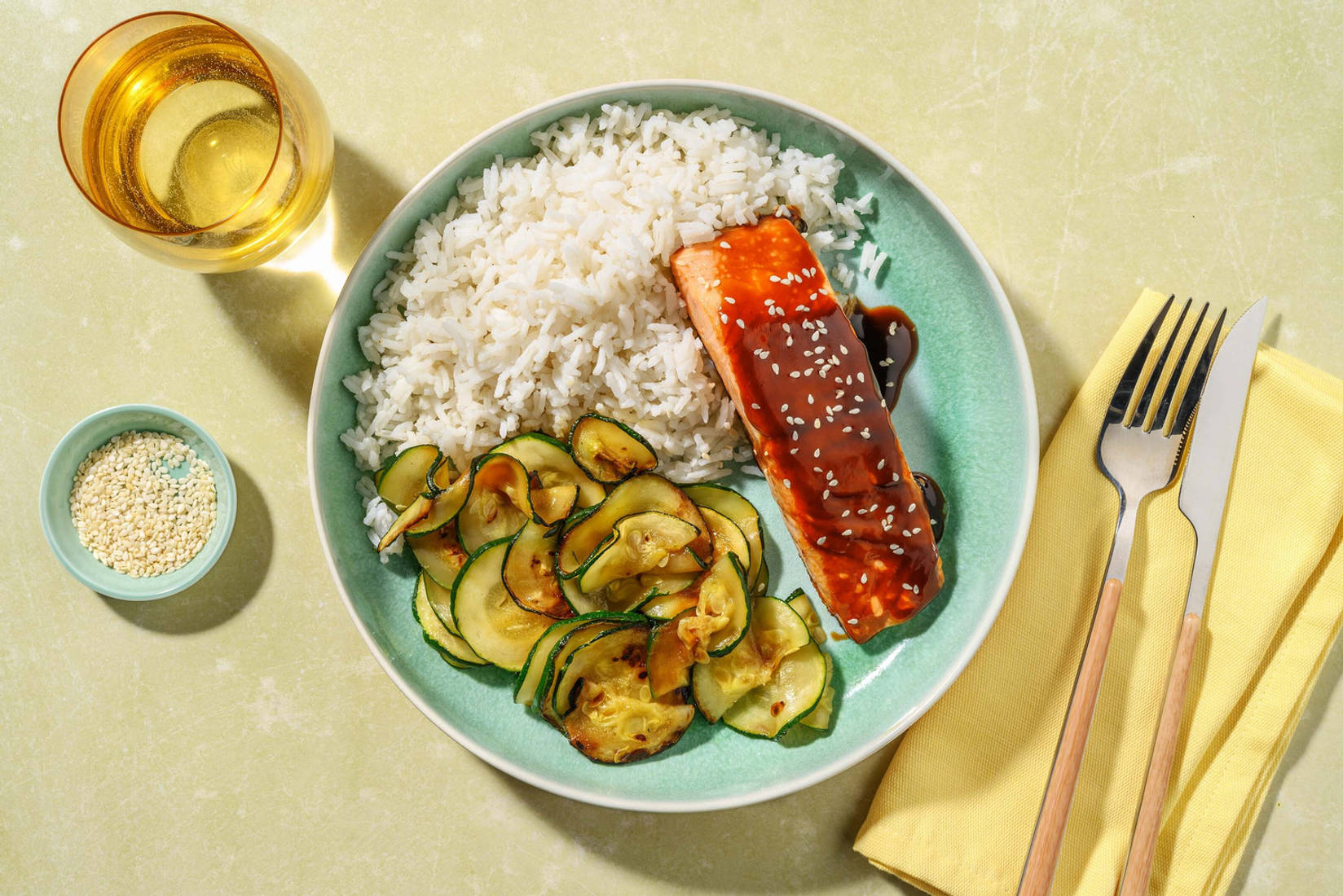 Salmone in glassa hoisin e riso 'ponzu'