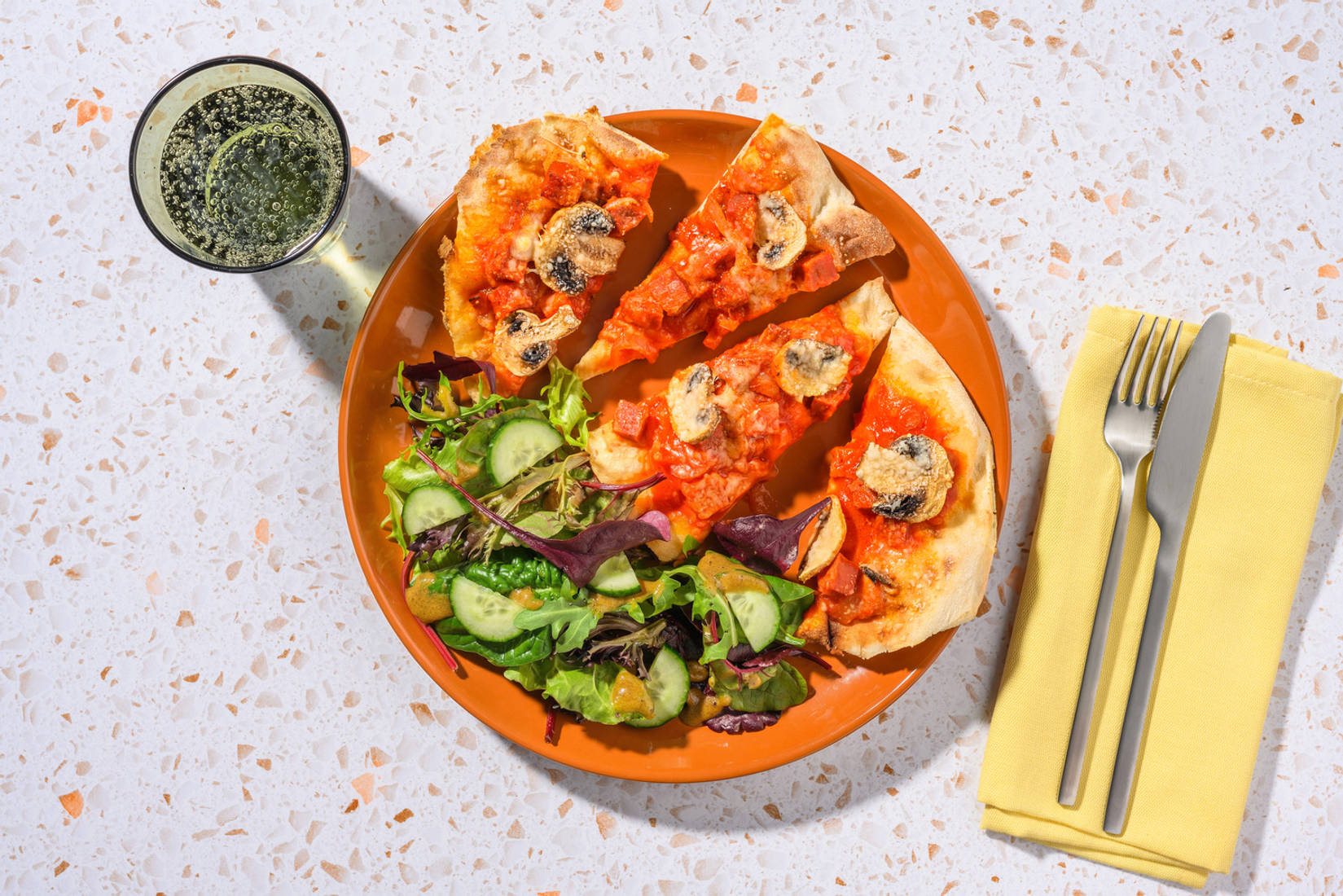 Pizza naan Diavola au chorizo