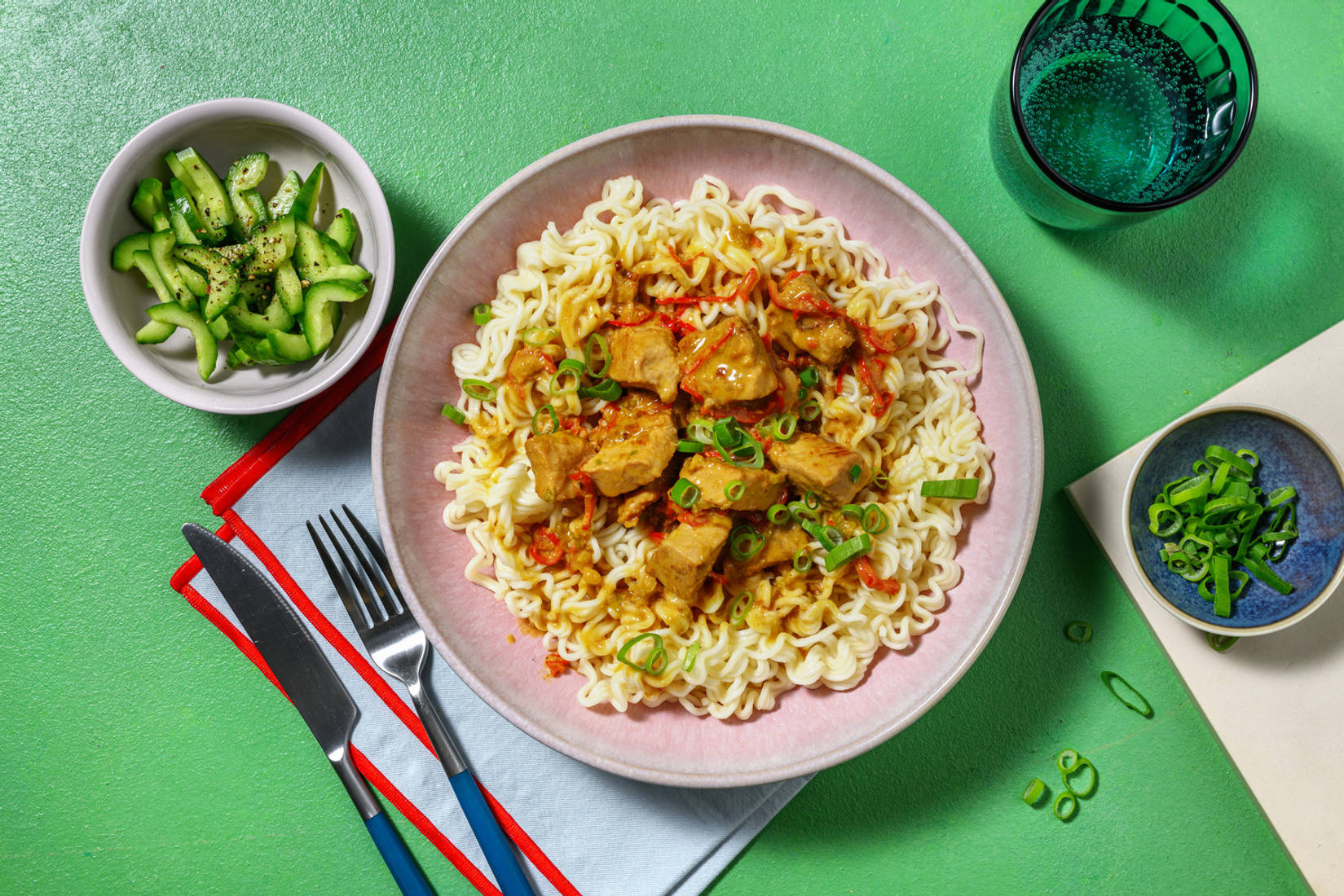 Bicol express philippin : porc à la coco