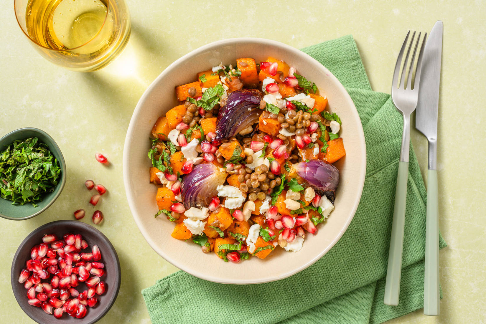 Salade de butternut rôti, feta AOP & grenade