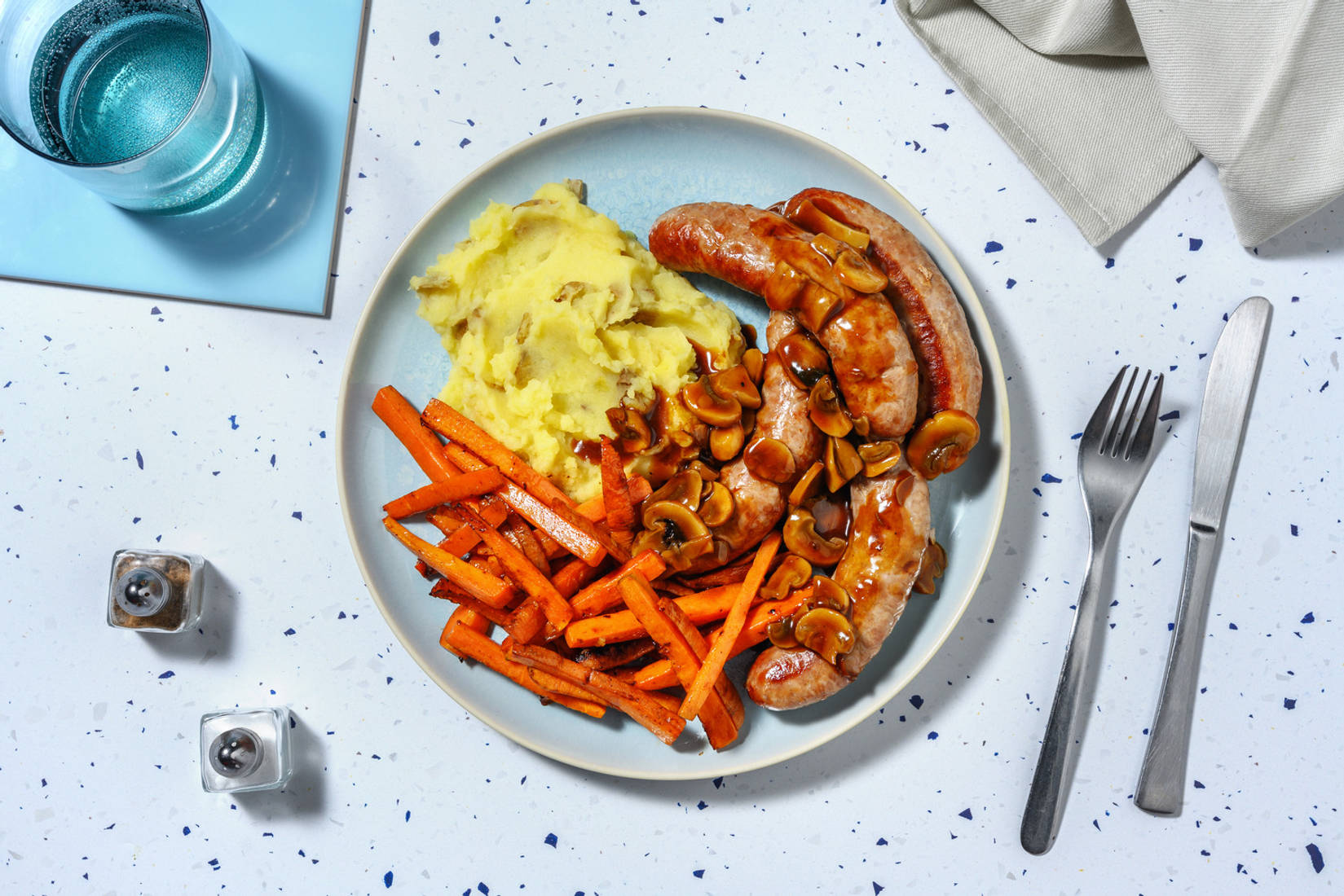 Cosy Double Sausages in Mushroom Sauce