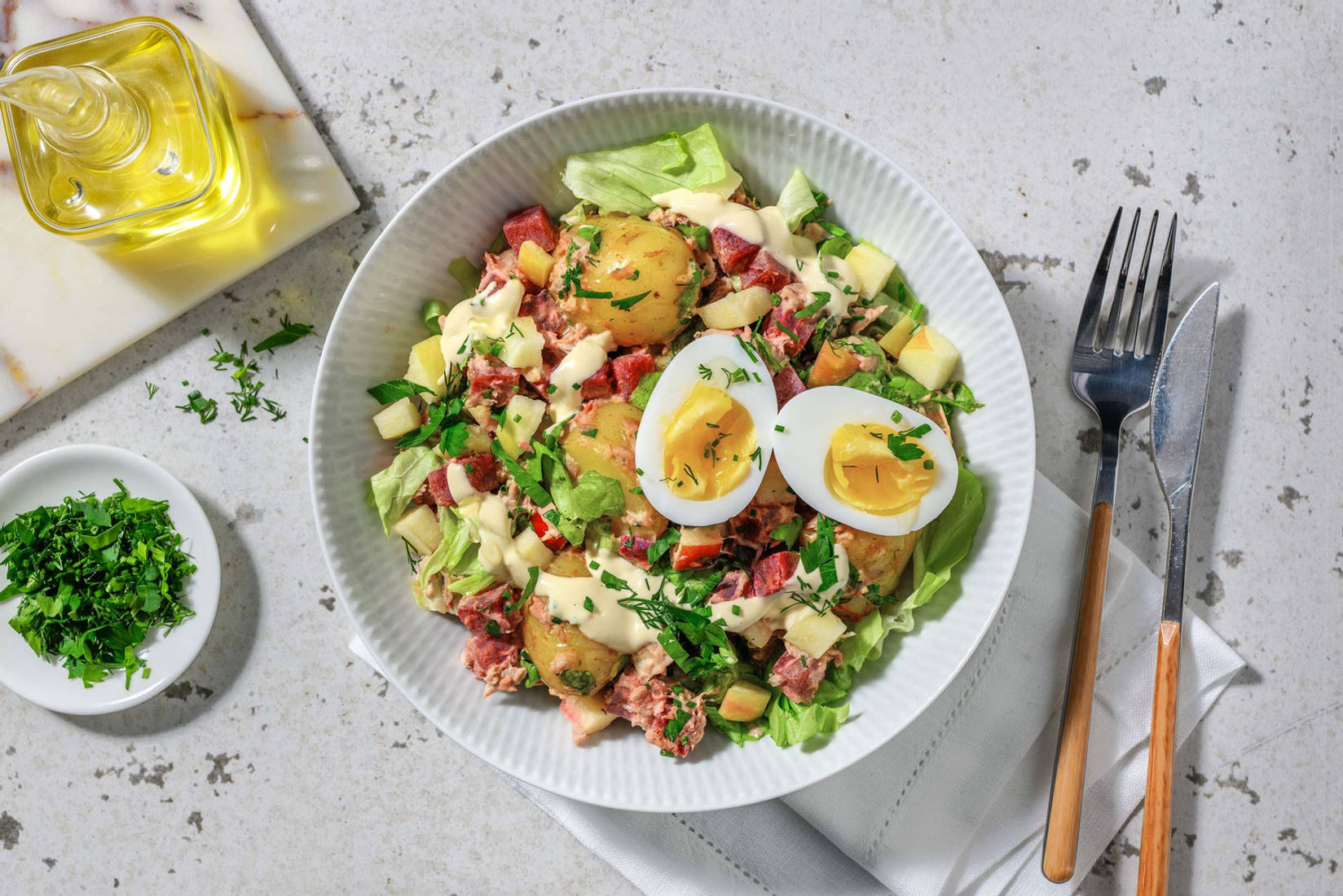 Salade de grenailles au thon et sauce miel-moutarde