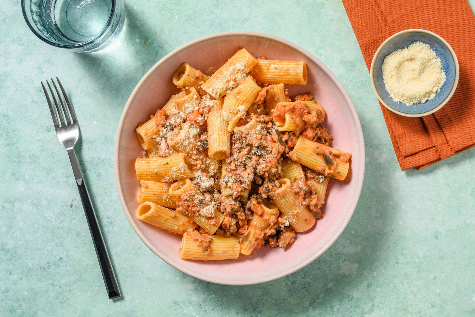Rigatoni al Ragù mit Weiderindhack und Aubergine