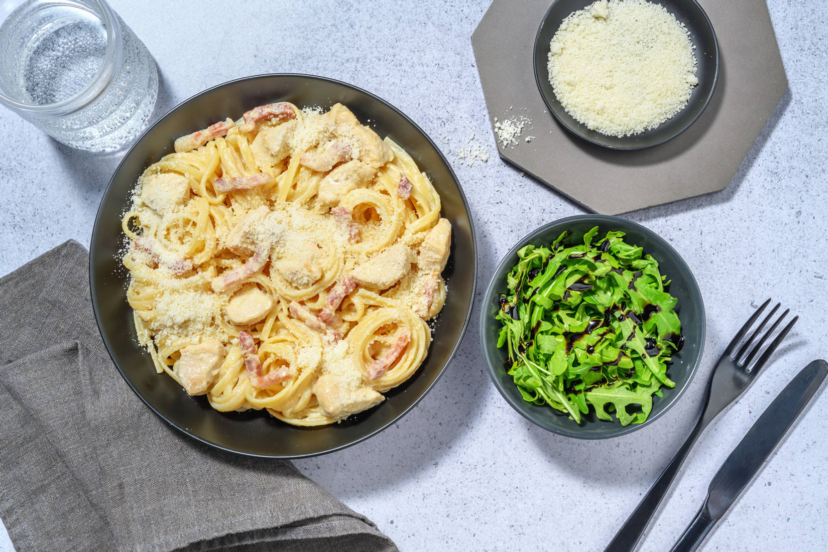 Ultimate Chicken and Bacon Linguine Alfredo