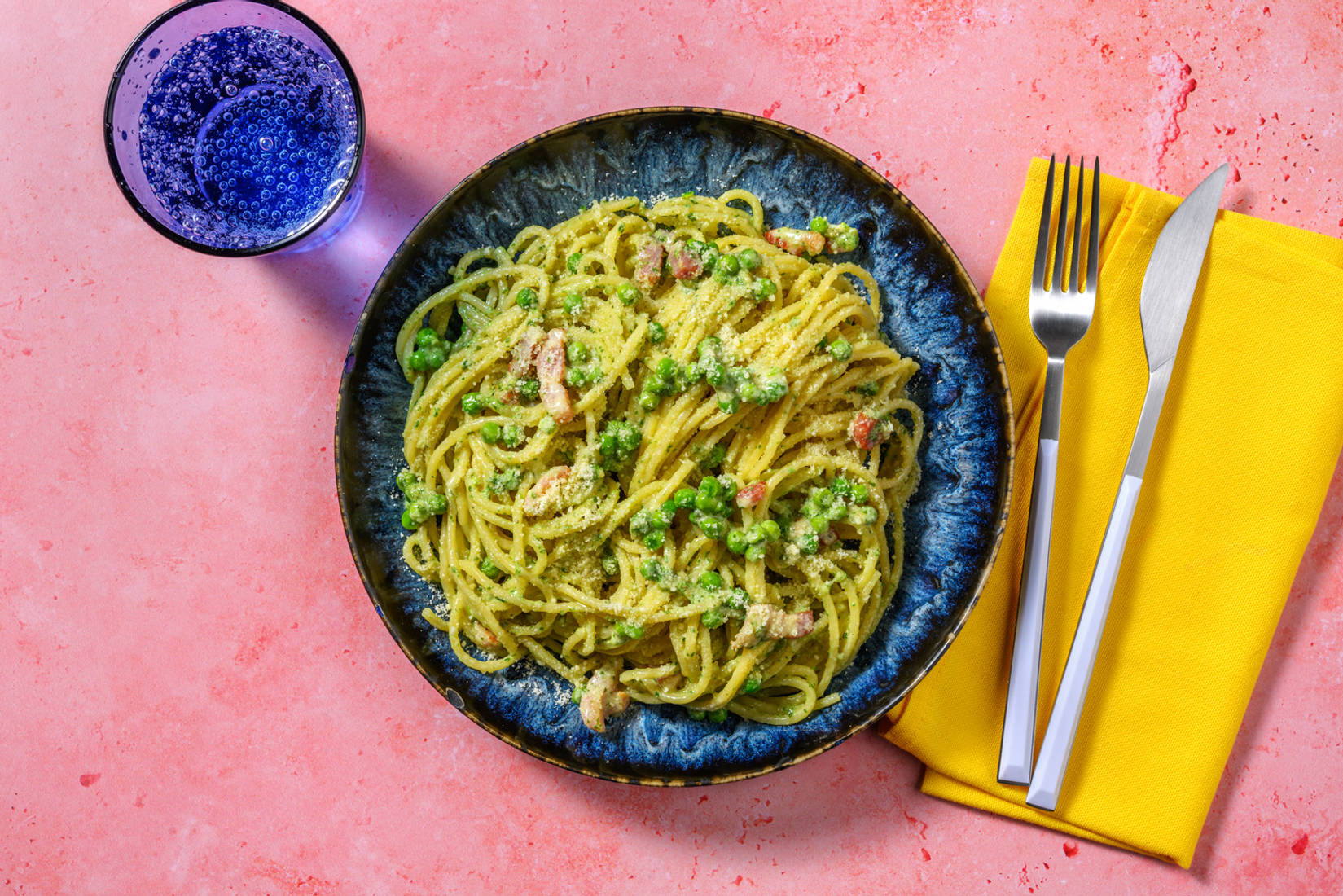 Creamy Bacon Pesto Spaghetti