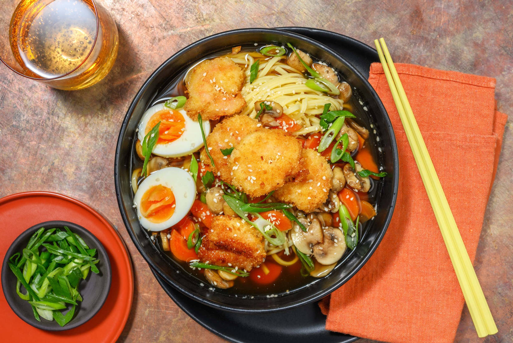 Bowl gourmand façon ramen et tempura de crevettes