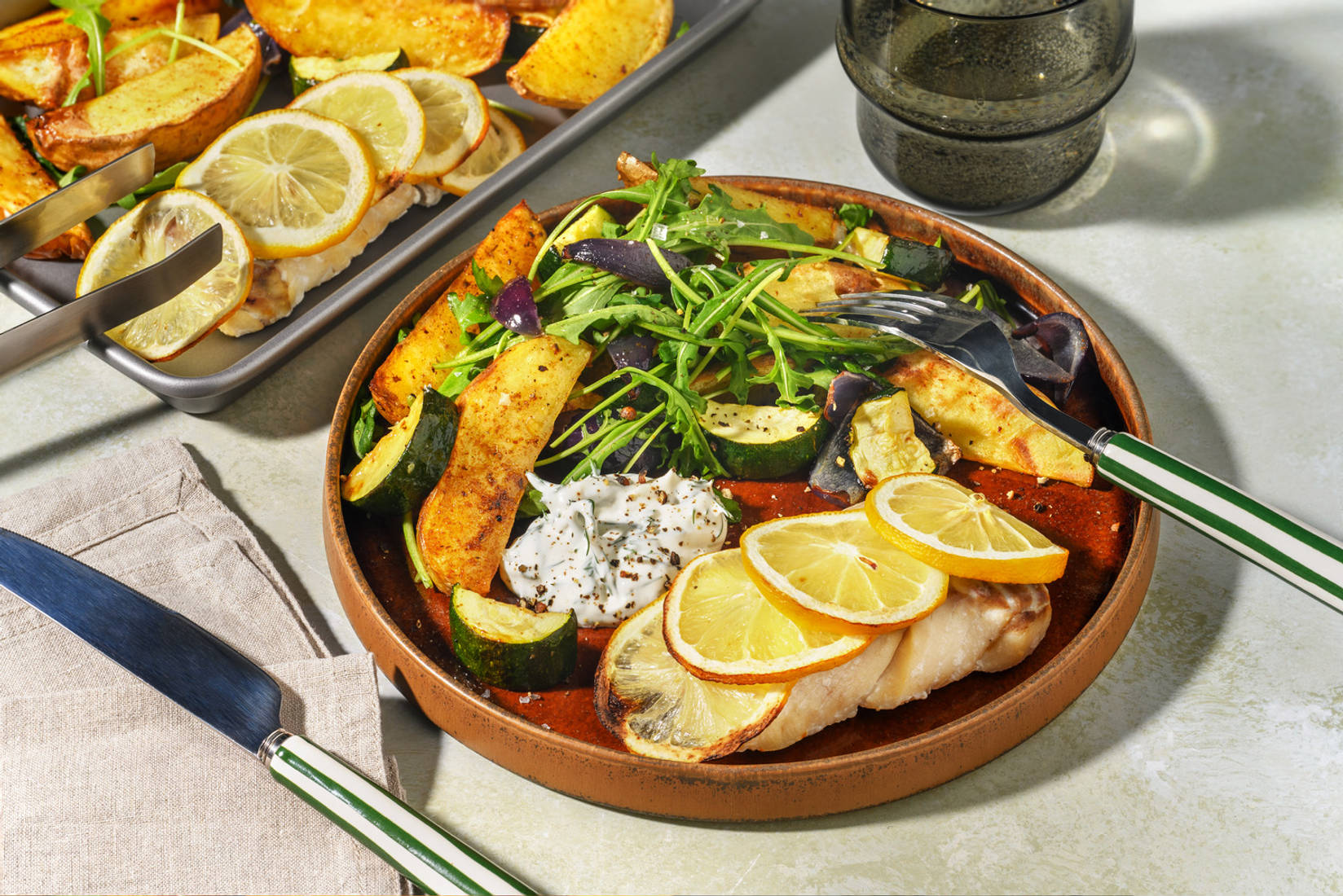 Middelhavsinspireret ovnbagt sej