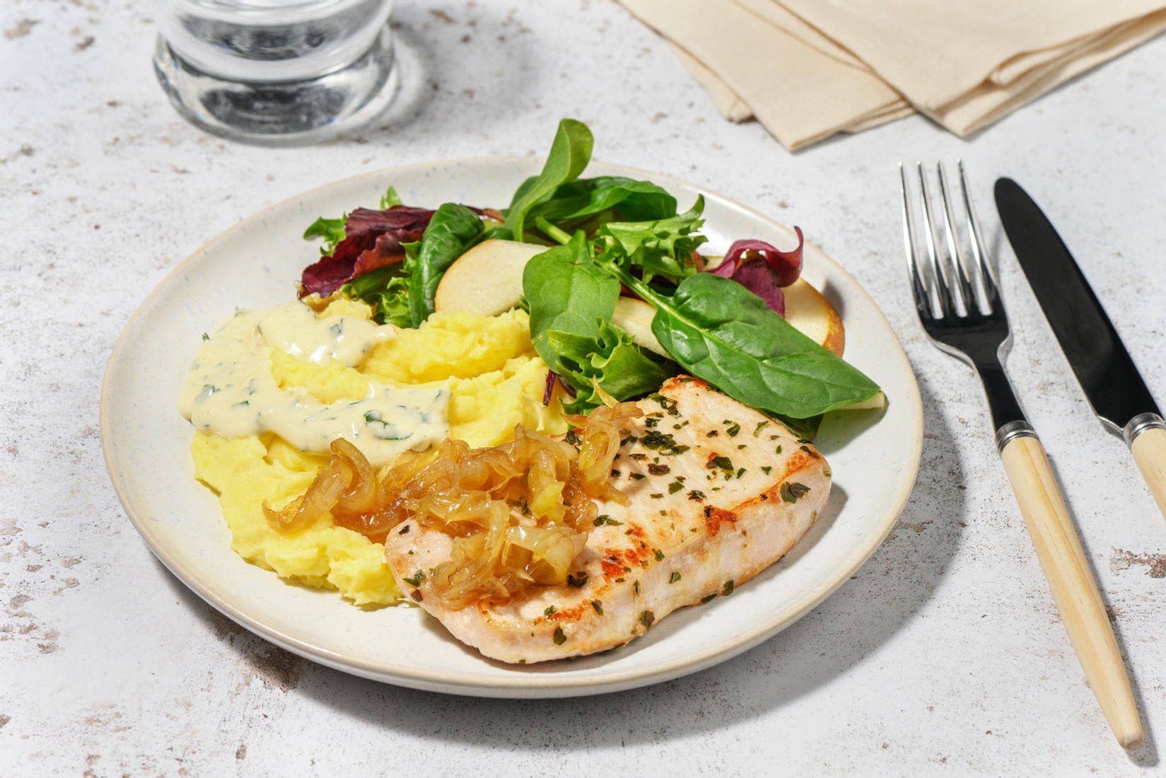 Örtmarinerad fläskkotlett & karamelliserad lök