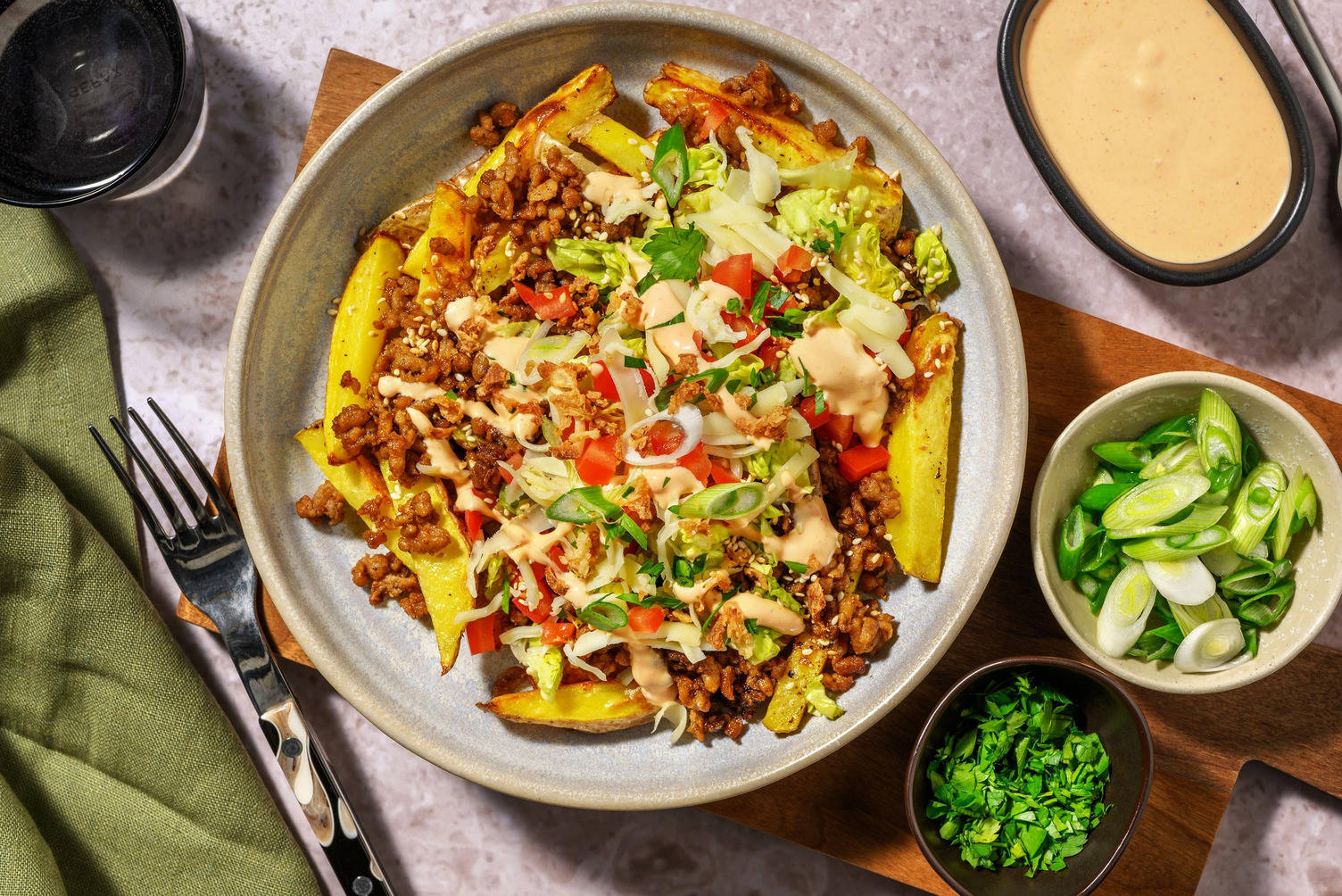 Vegetarisk cheeseburger-bowl | Byg selv