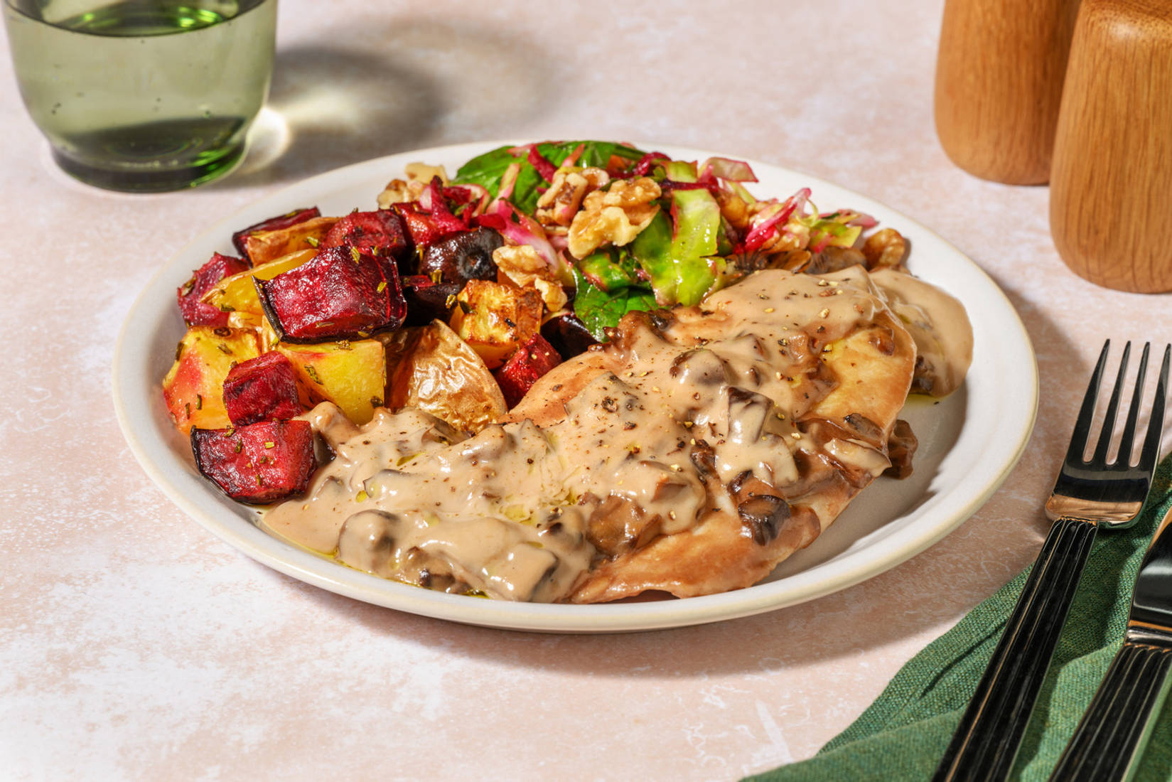 Ovnsbakt kylling i kremet soppsaus