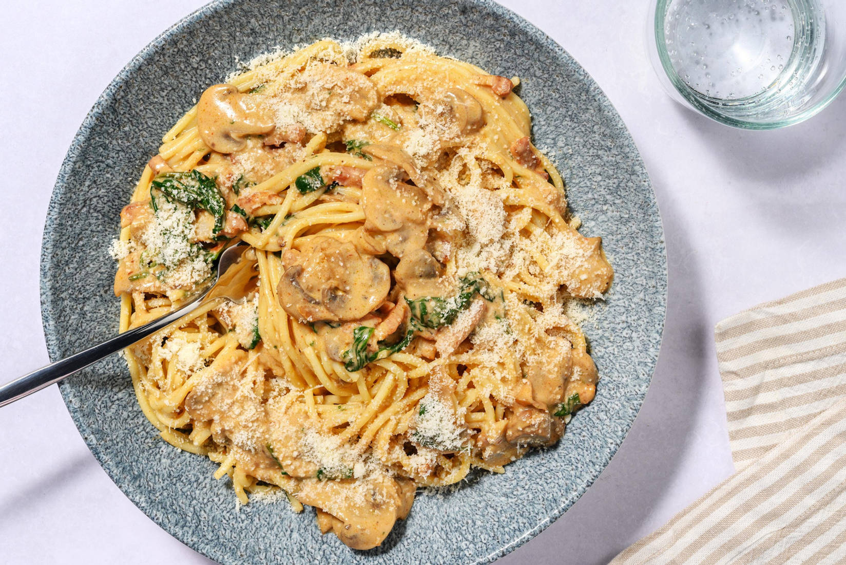 Easy Peasy Smoky Bacon and Chicken Spaghetti