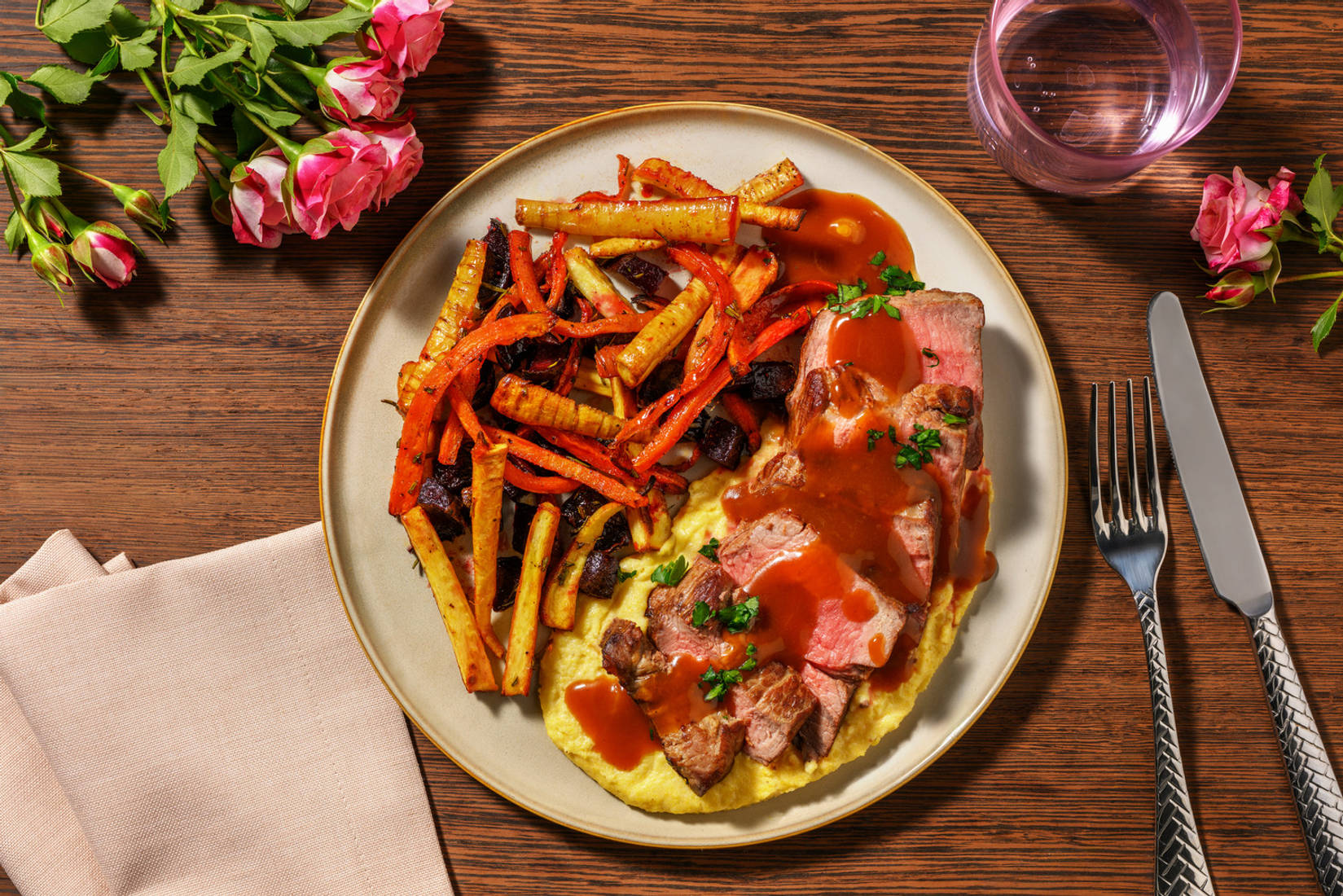 Stekt entrecote och ostpolenta