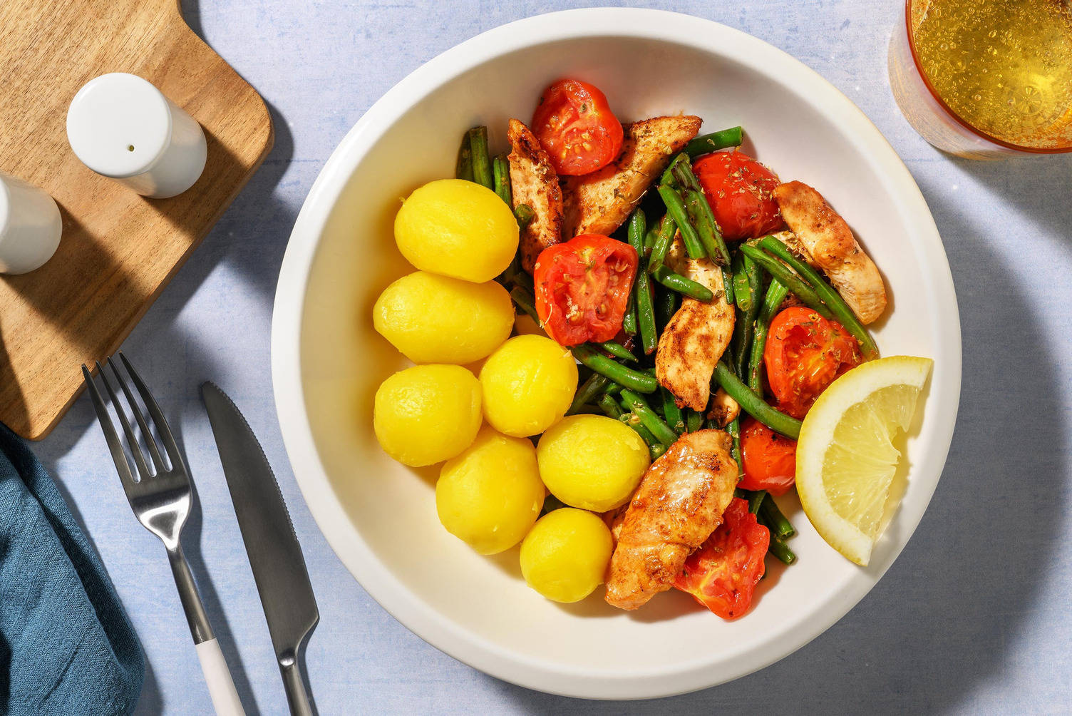 Straccetti di pollo nostrano e pomodorini 