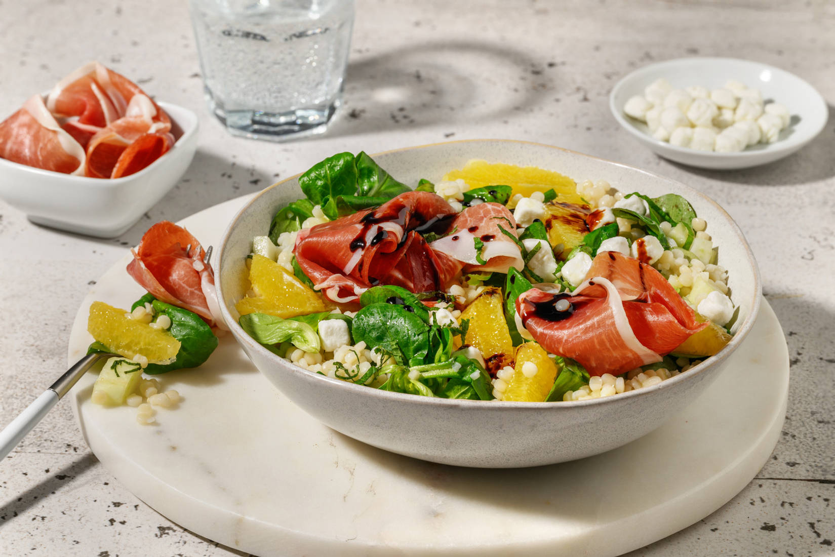 Salade de jambon serrano et chèvre au miel