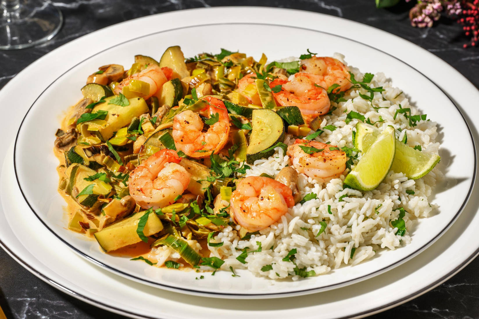 Rotes Thai-Curry mit Crevetten