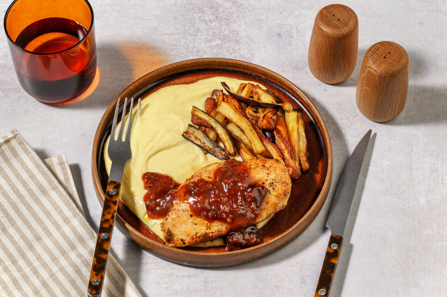 Pechuga de pollo en salsa dulce de ciruela