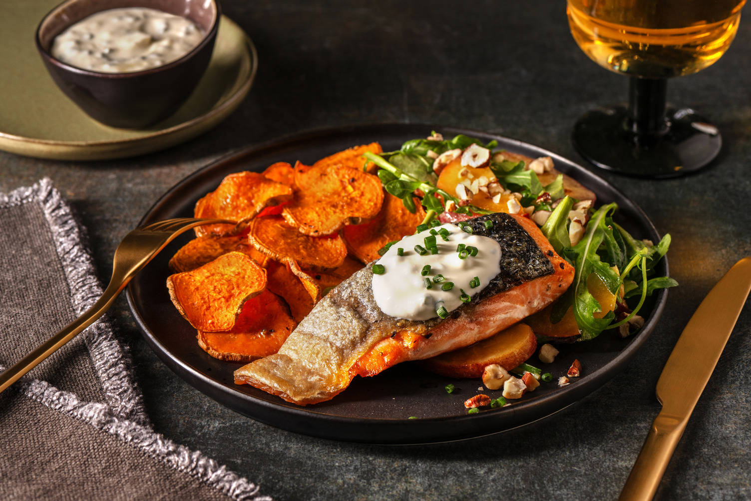 Filetto di salmone alla nordica e crème fraîche