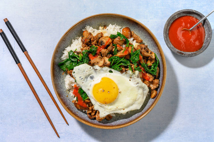 Bibimbap - scodella di carne e riso alla coreana