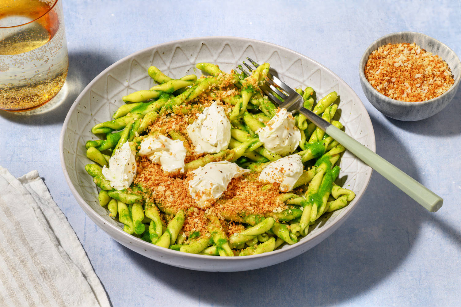 Trofie fresche al pesto di rucola e stracchino