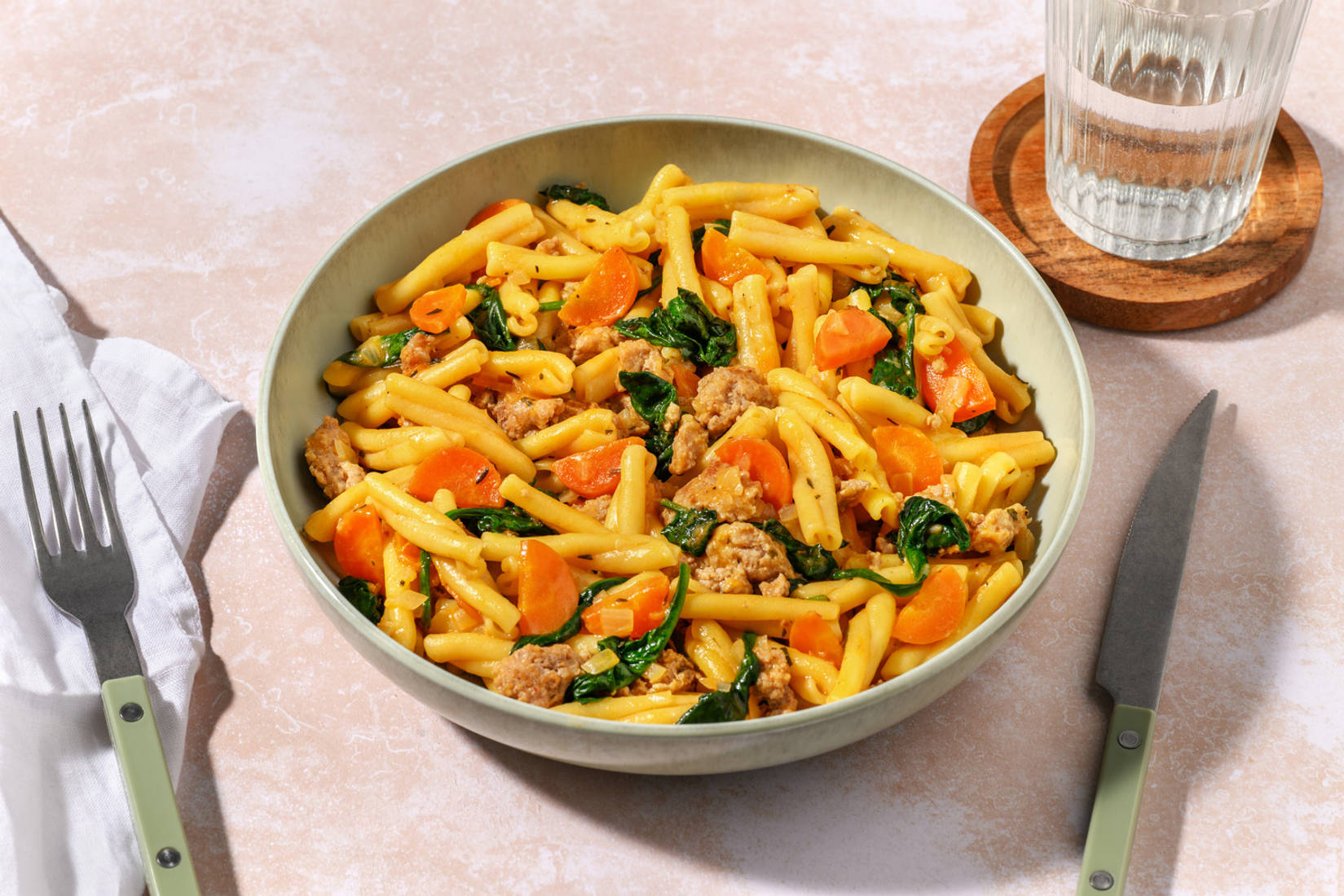 One pot pasta : crème & porc haché