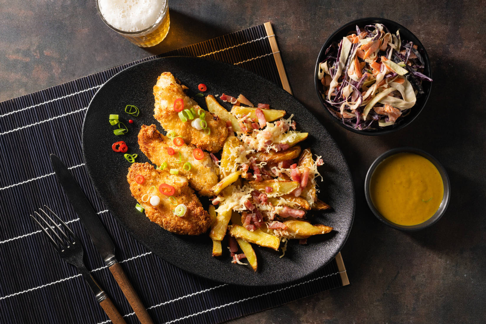 Frasig katsu-kyckling med coleslaw