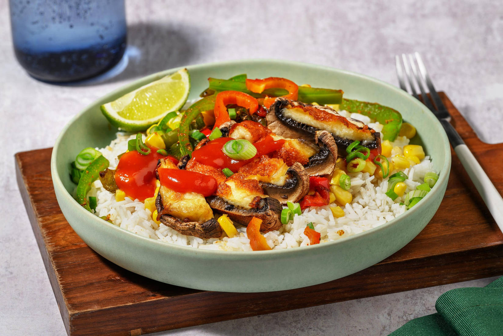 Fajita Bowl mit gratinierten Portobellos