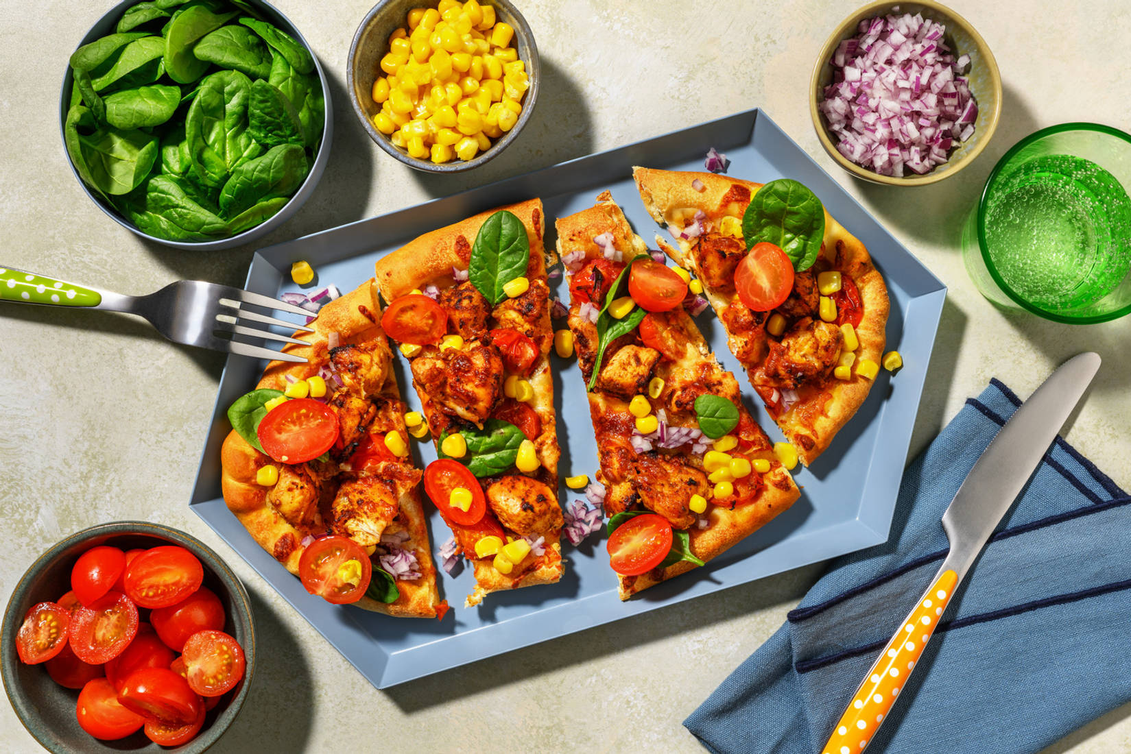 Pizzabåtar med texmexkyckling