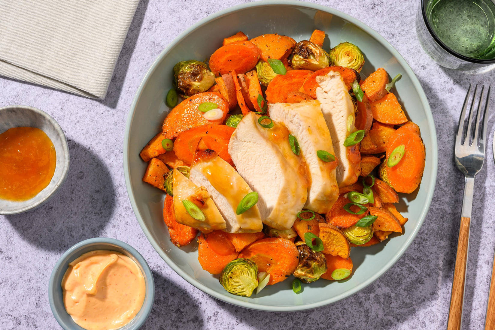 One-Tray Bio-Hähnchenbrust in Aprikosen-Marinade