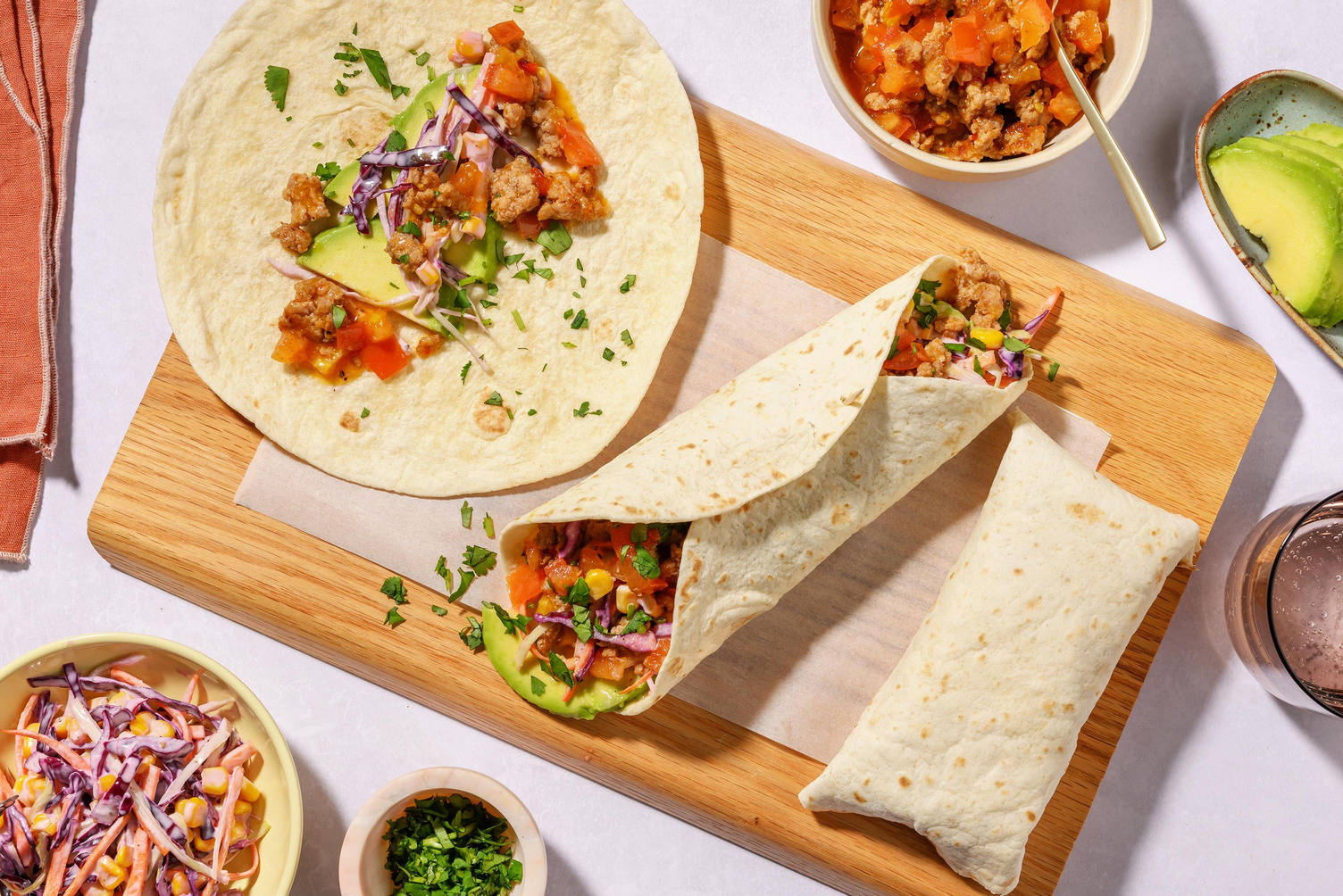 Wraps au poulet en sauce au chili doux et guacamole