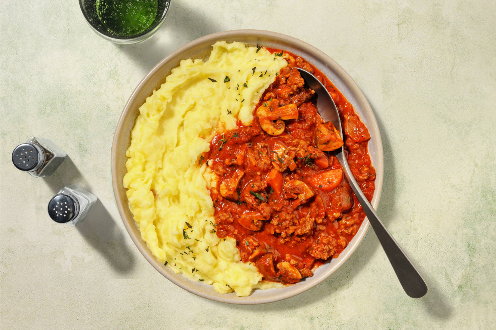 Hearty Lamb, Thyme and Mushroom Stew