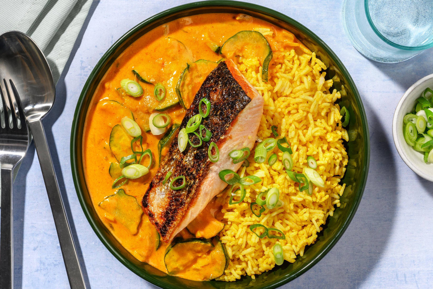 Lachs in Thai-Curry-Soße