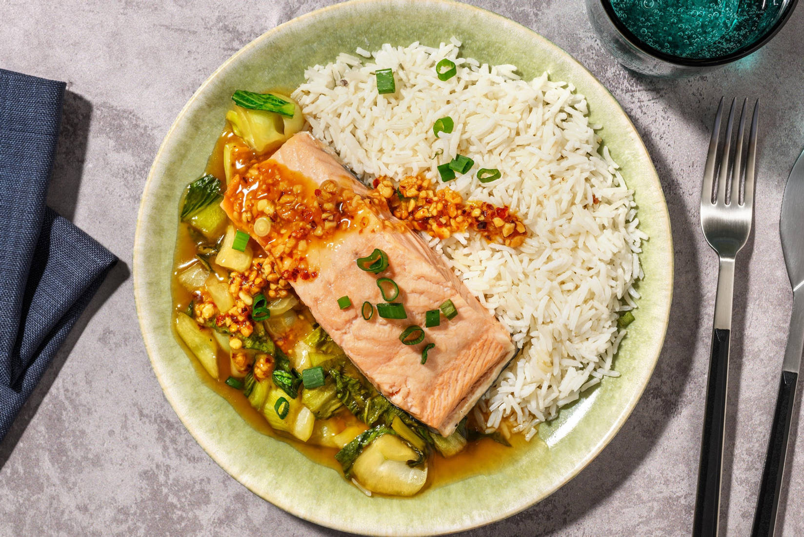 Lachsfilet in süß-scharfer Ingwer-Soße