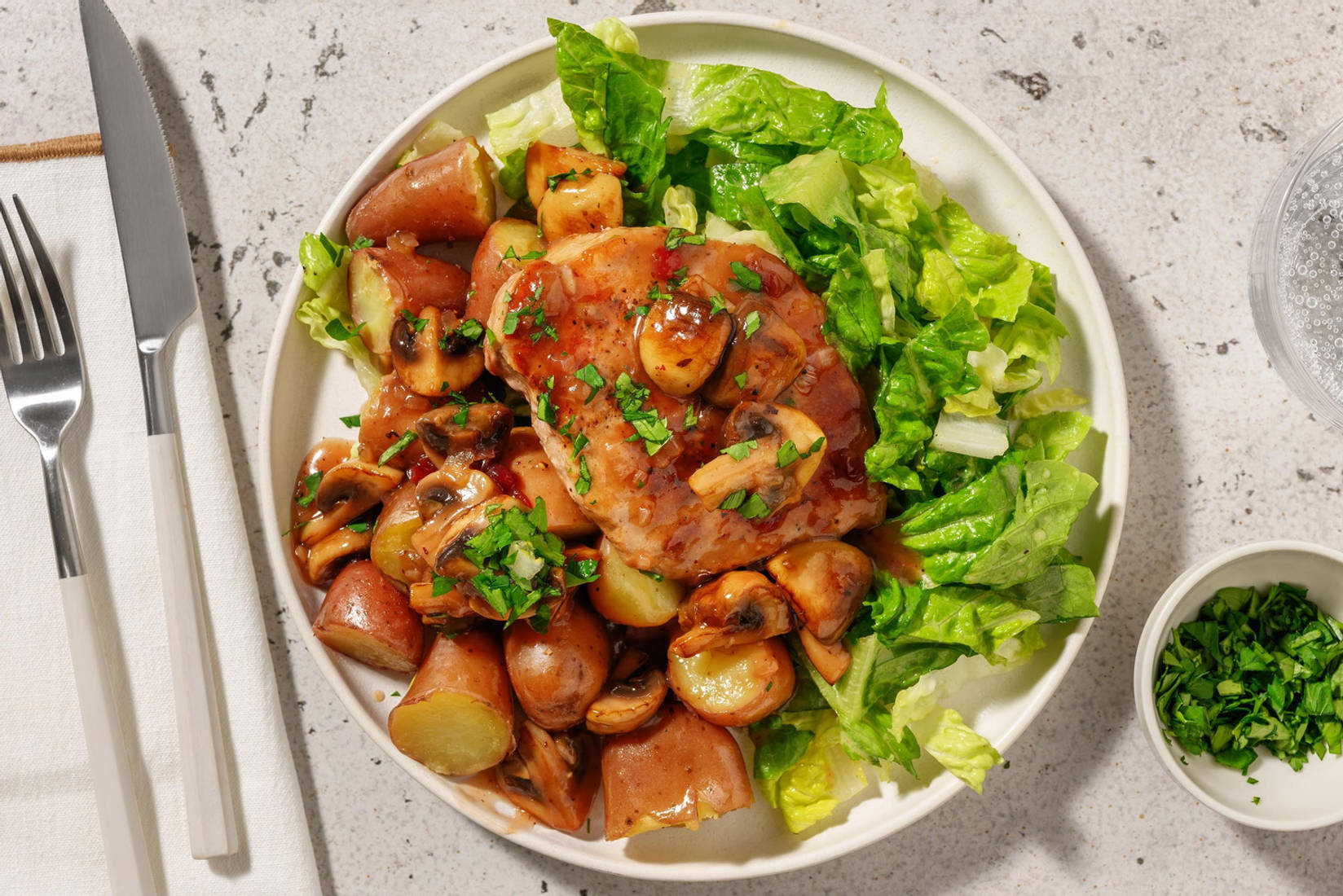 Schweinelachssteak in Wildpreiselbeer-Soße