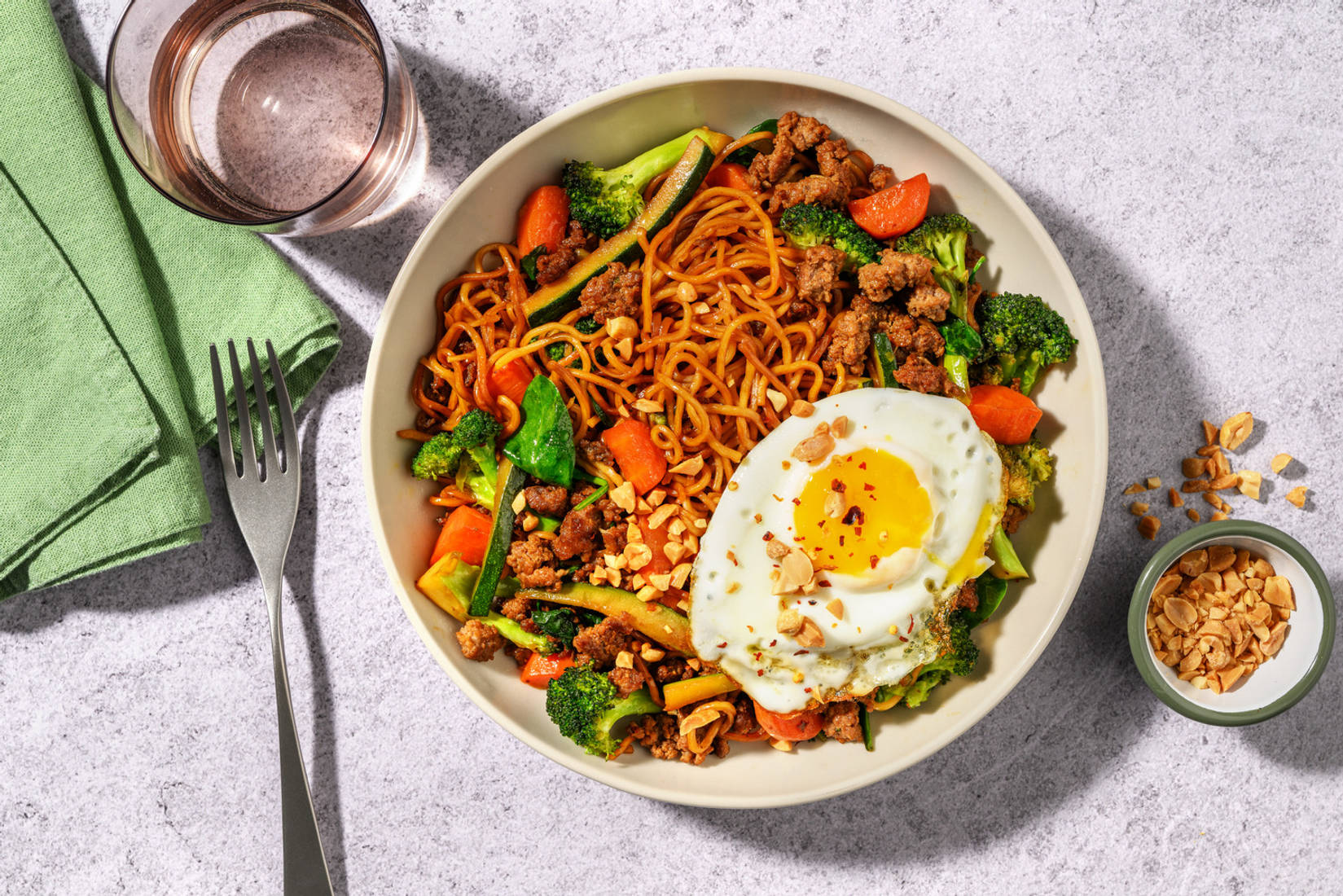 Kecap Beef-Pork, Tofu & Veggie Noodle Bowl