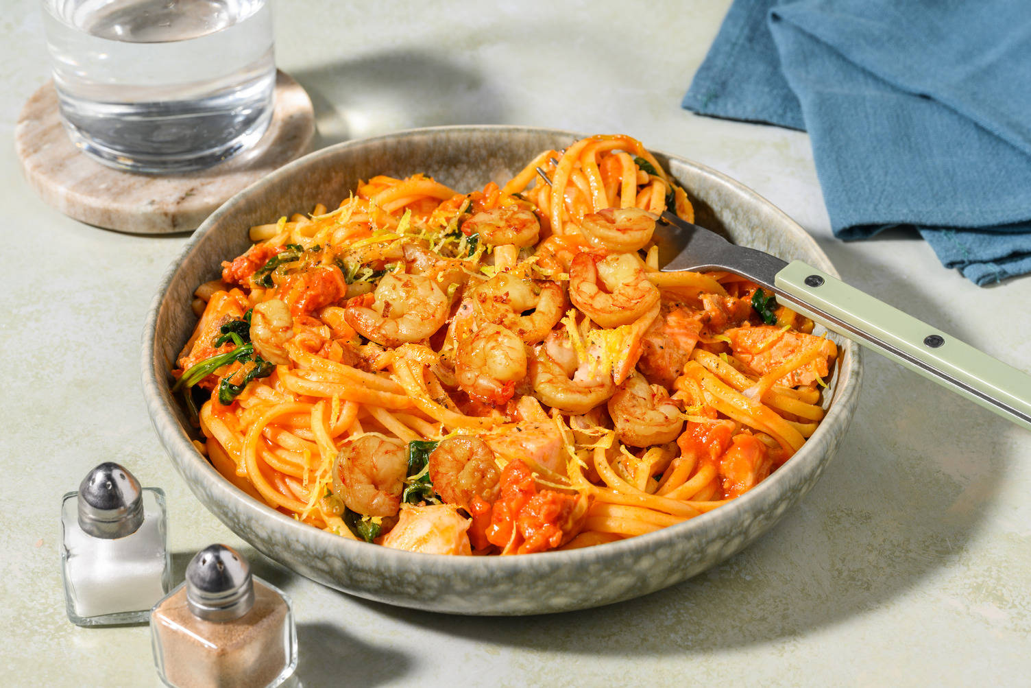 Spicy Linguine Prawn Pescatore