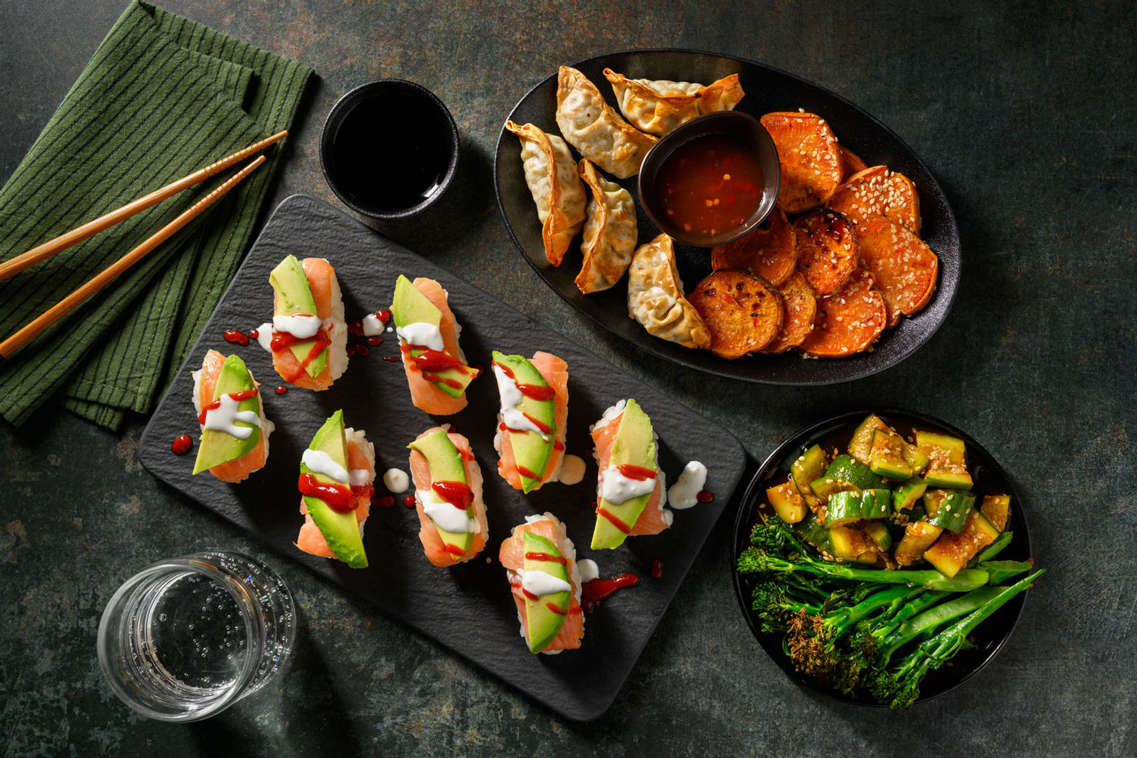 Smoked Salmon, Avocado & Sriracha-Mayo Nigiri Sushi