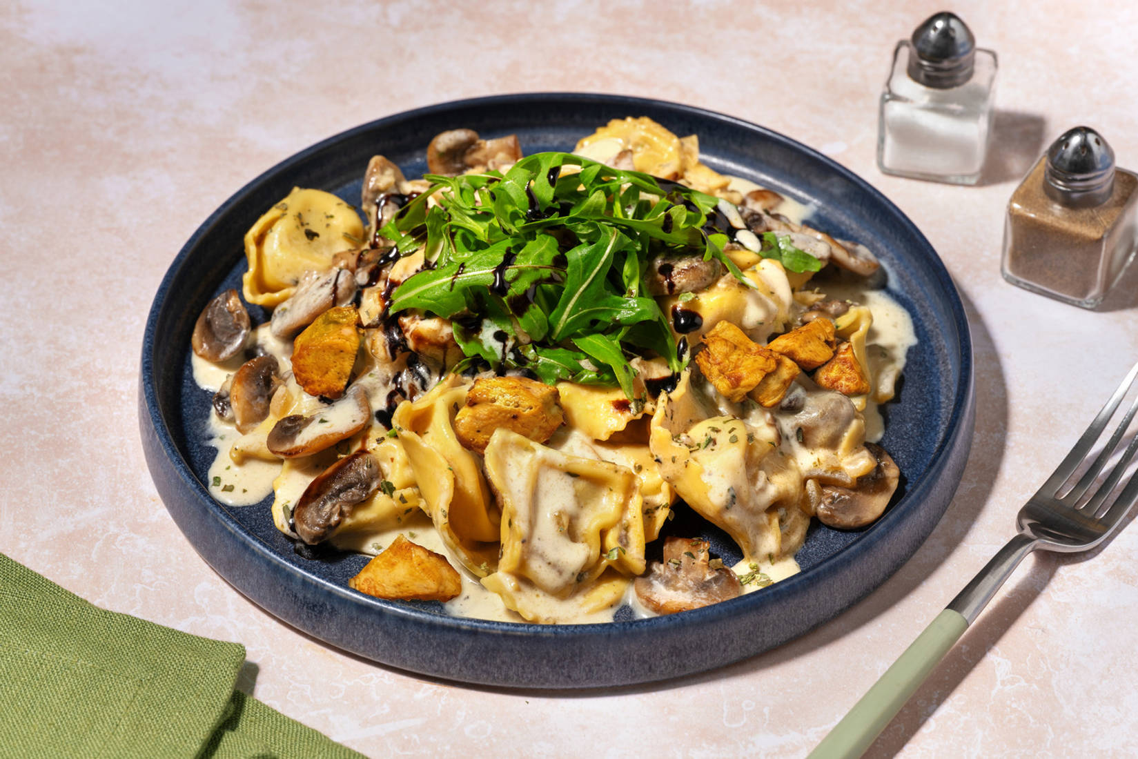 Creamy Chicken, Mushroom, Spinach & Ricotta Tortelloni