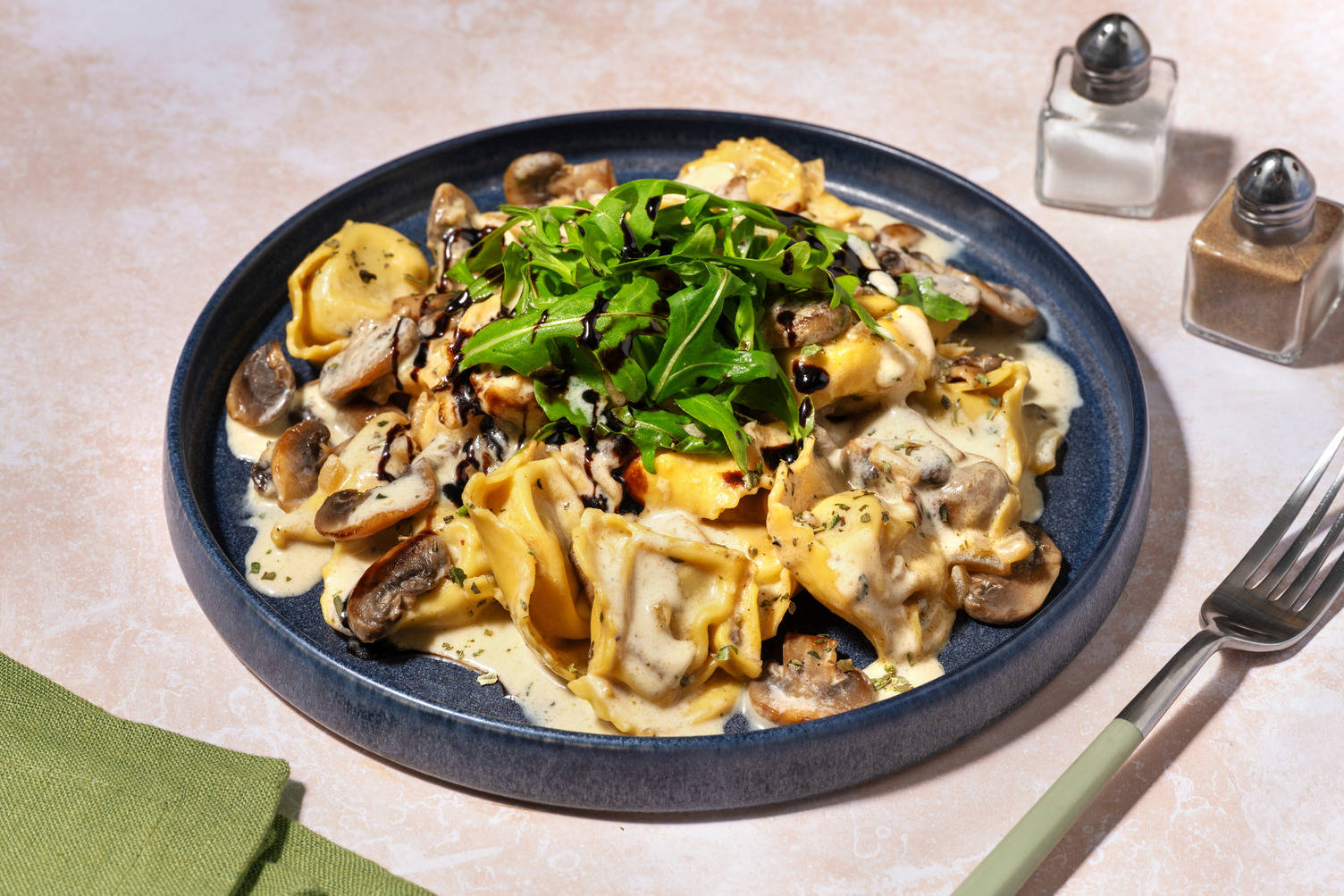 Creamy Mushroom, Spinach & Ricotta Tortelloni