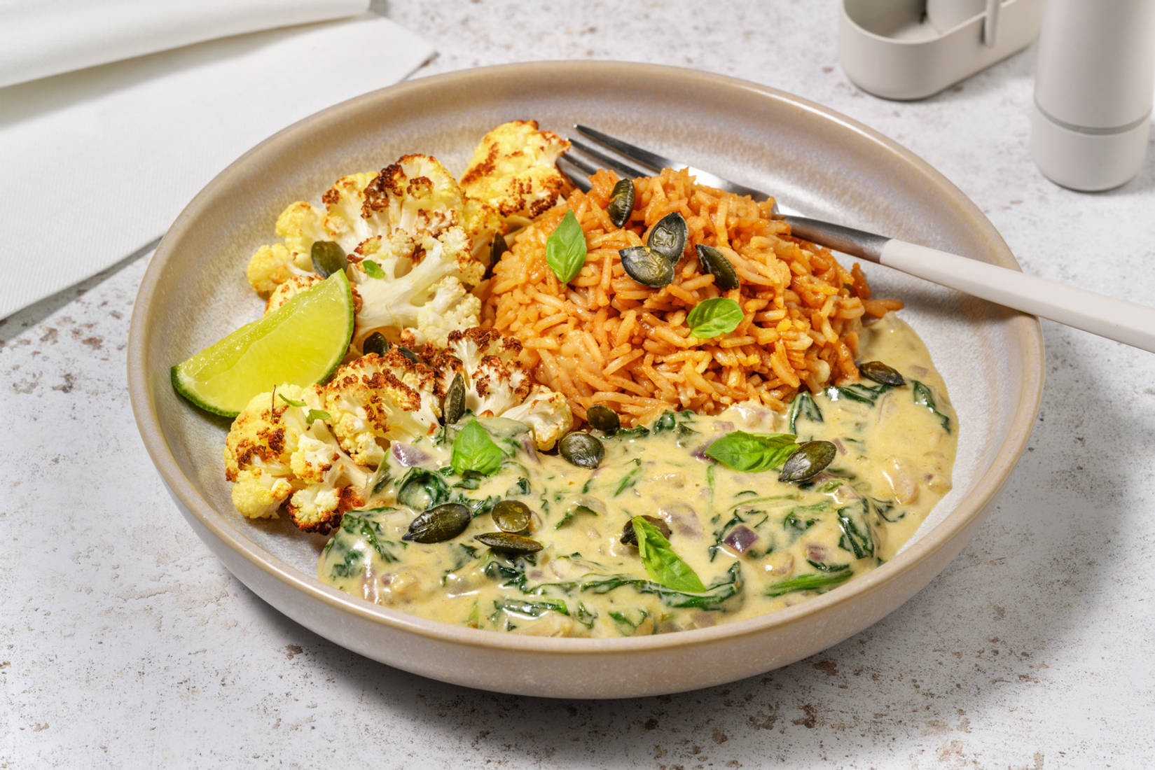 Chou-fleur rôti en sauce au curry vert