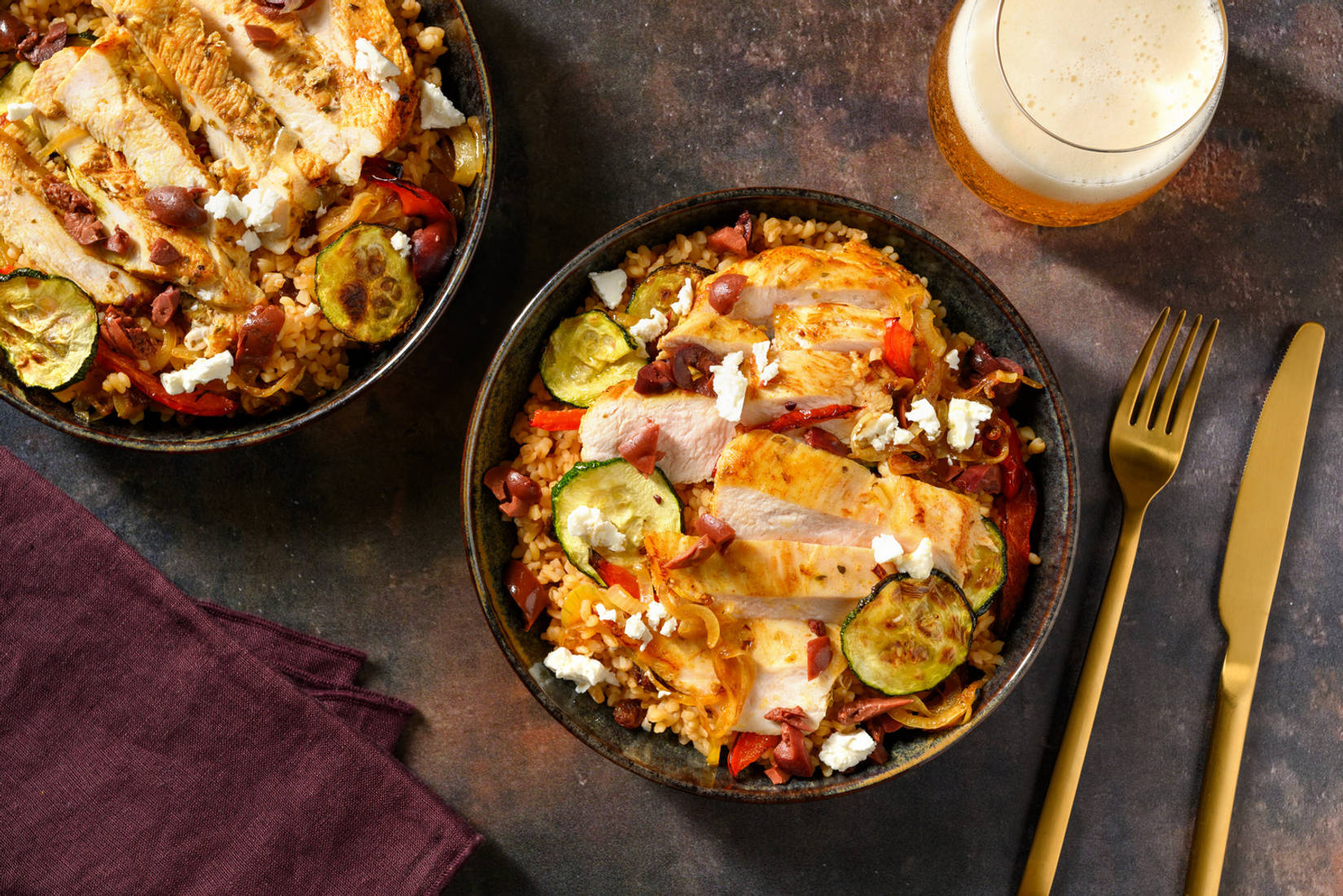 Poulet à la méditerranéenne, feta & olives de Kalamata