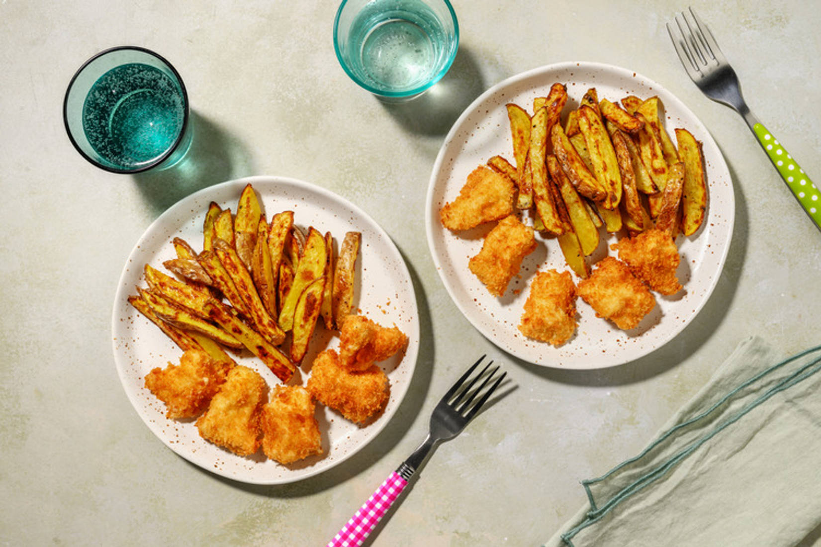 Kids' Crumbed Chicken & Chips