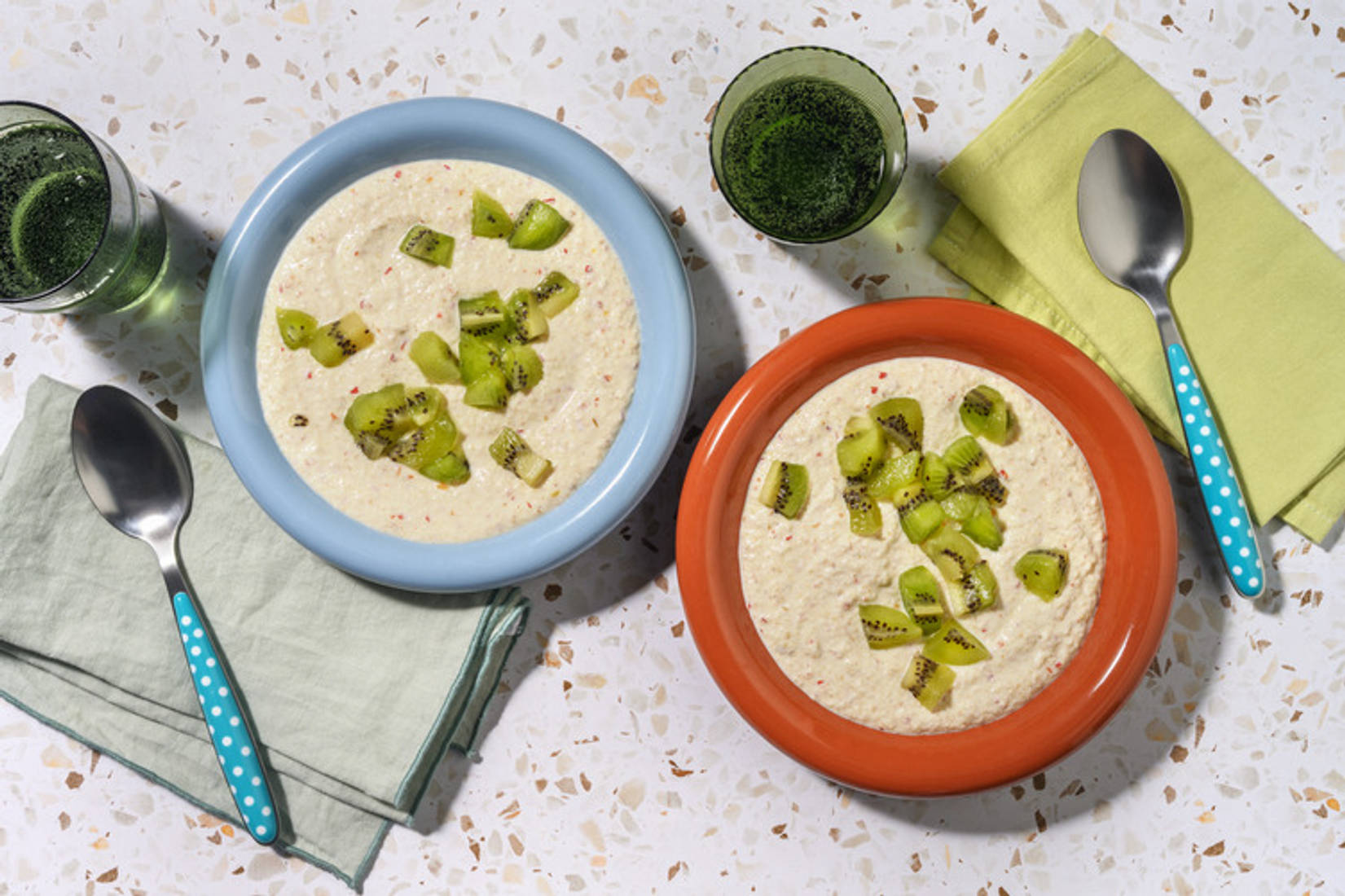 Kids' Apple ,  Kiwi & Oat Smoothie Bowl