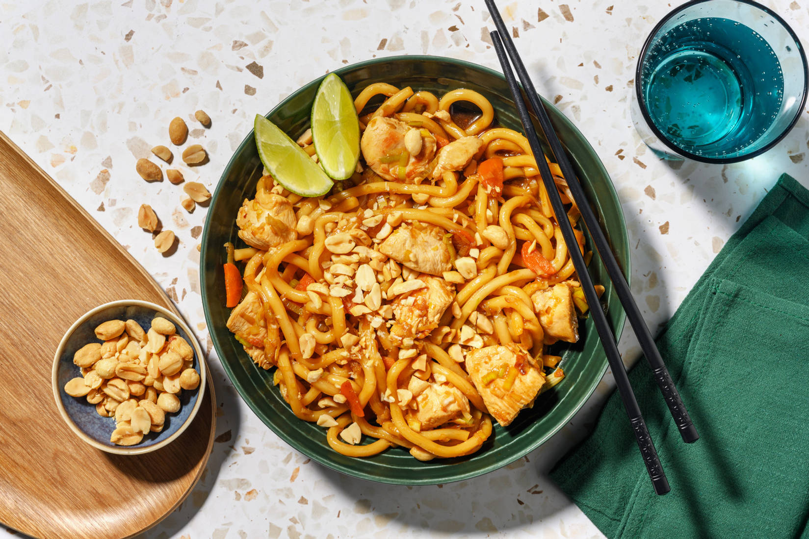 Udon sautées à la dinde & sauce sucrée