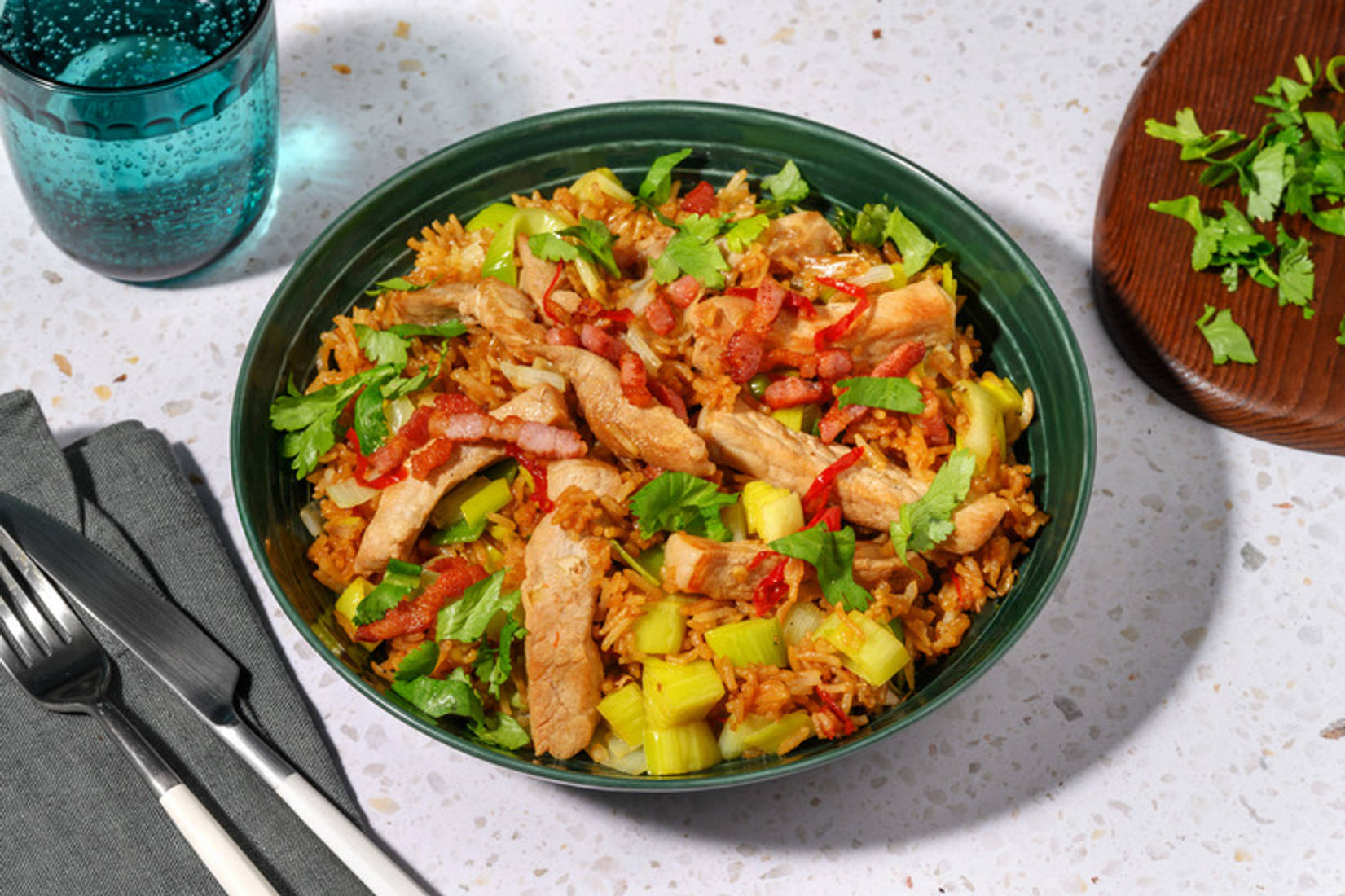 Arroz frito con extra de cerdo marinado